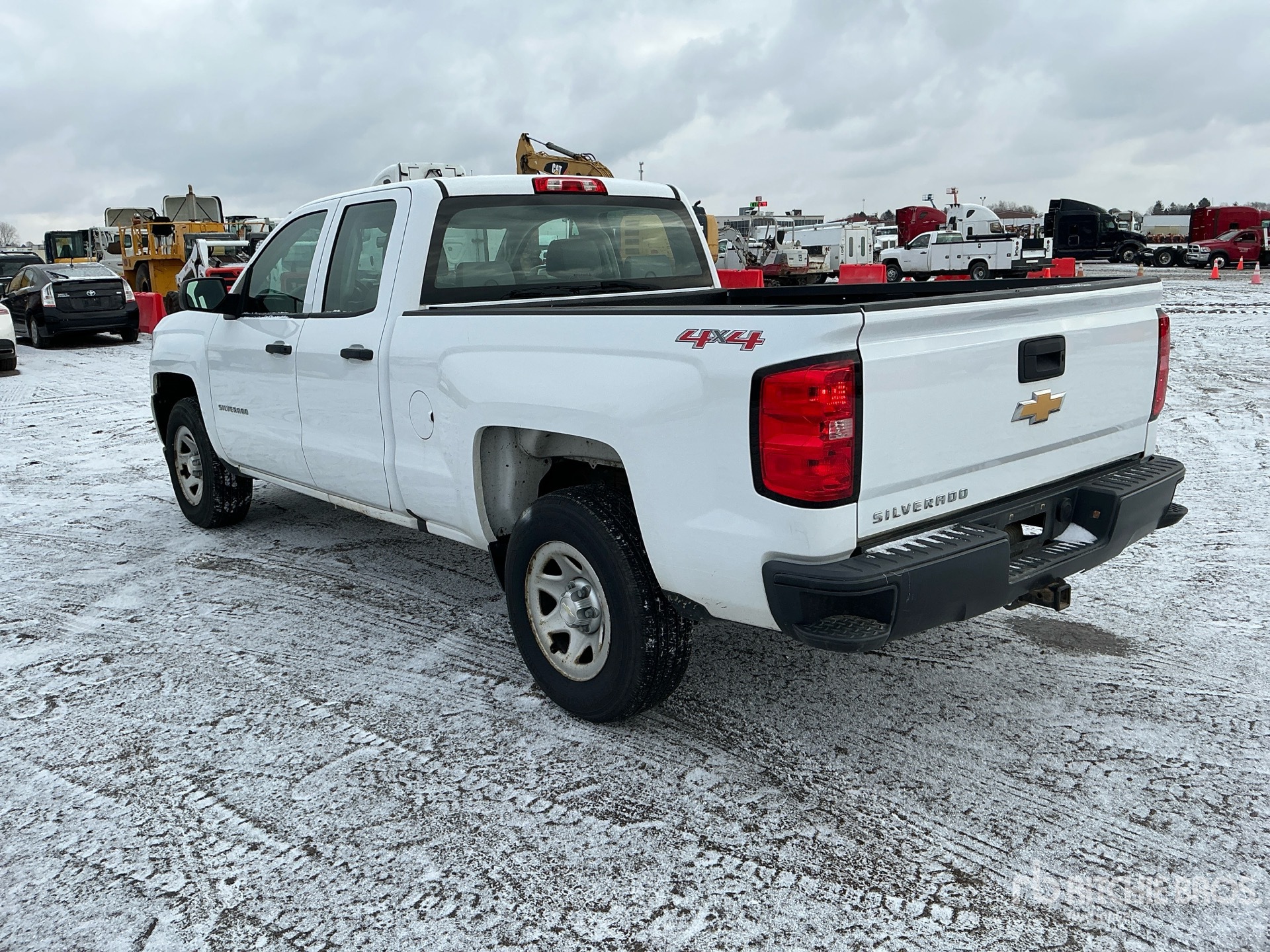 General Appearance with Picture, Left Rear Corner