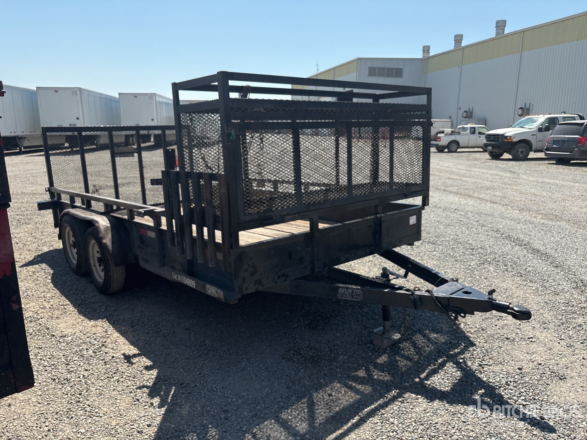 General Appearance with Bild, Ecke vorne rechts