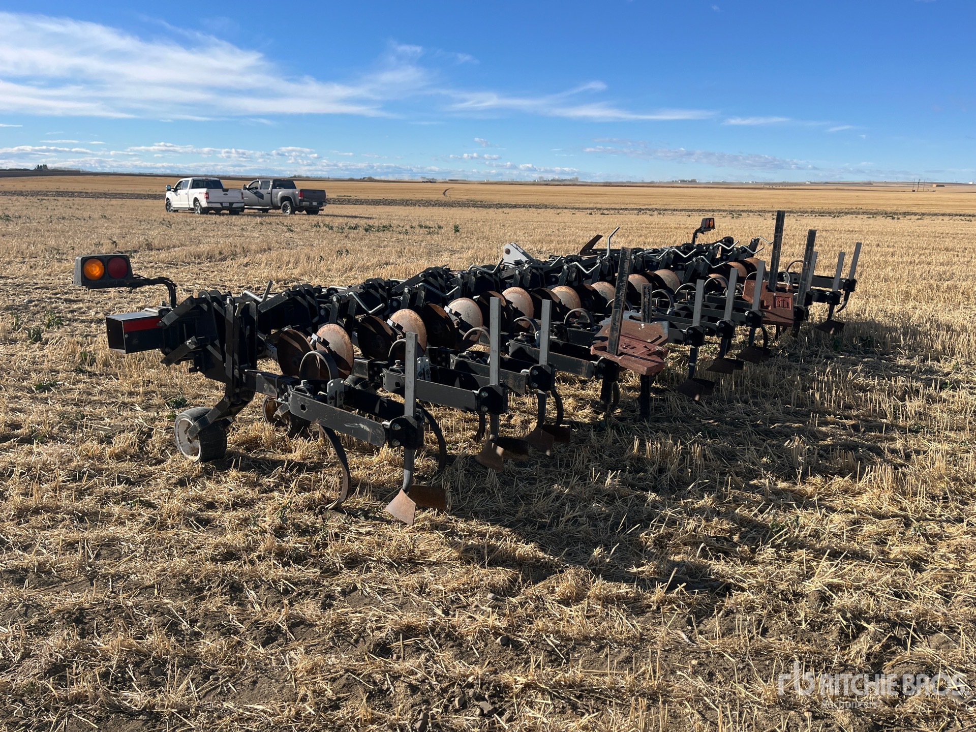 General Appearance with Foto, angolo posteriore sinistro