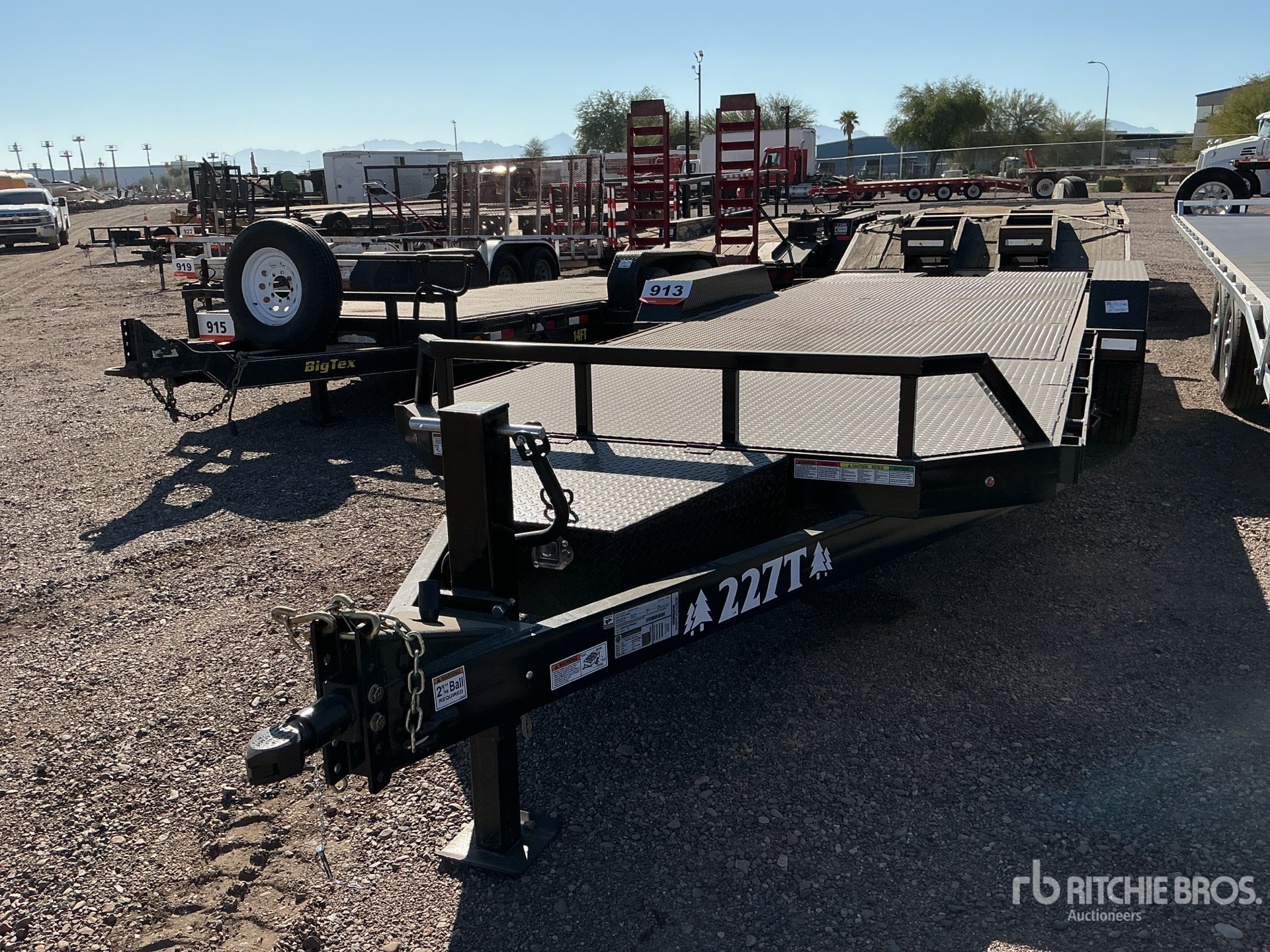 General Appearance with Featured Photo