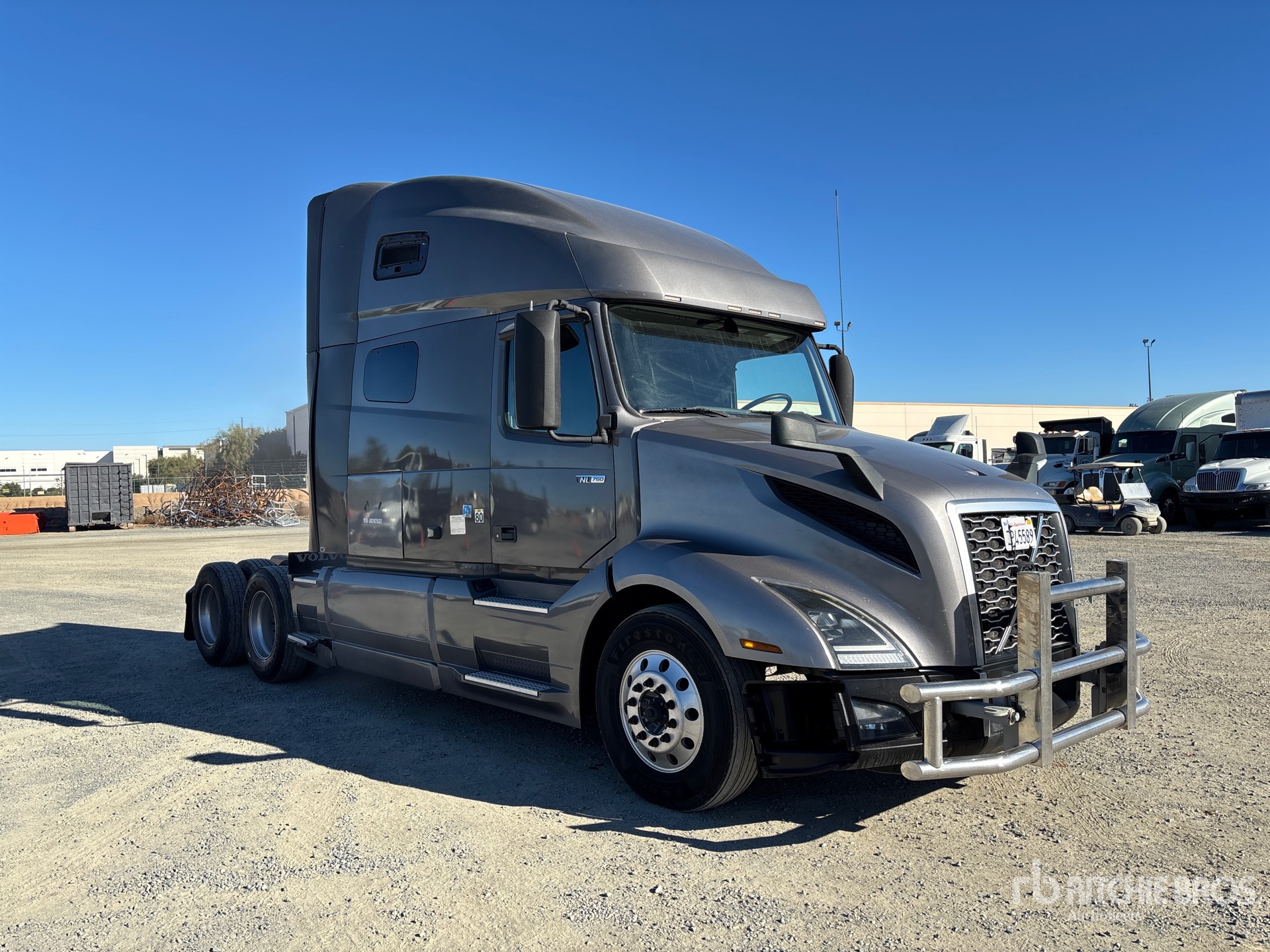 Aspect général with Image, coin avant droit