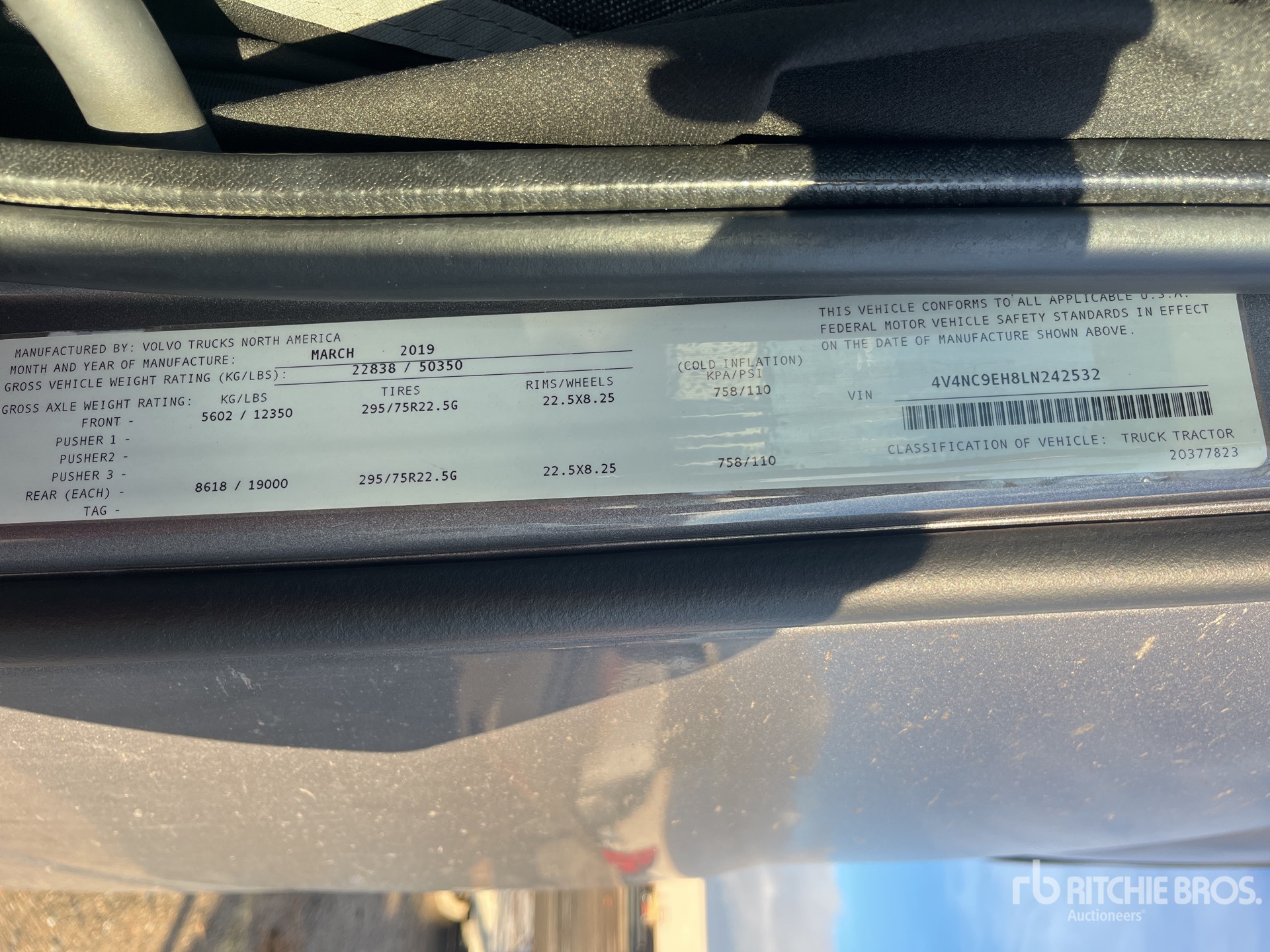 Aspect général with Numéro de série/Numéro d'identification du véhicule automobile