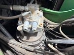Hydraulics with Hydraulic Center Swivel