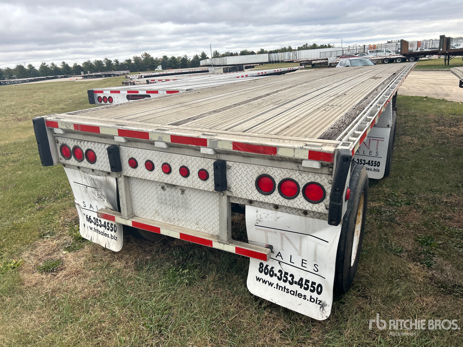 General Appearance with Bild, Ecke hinten rechts