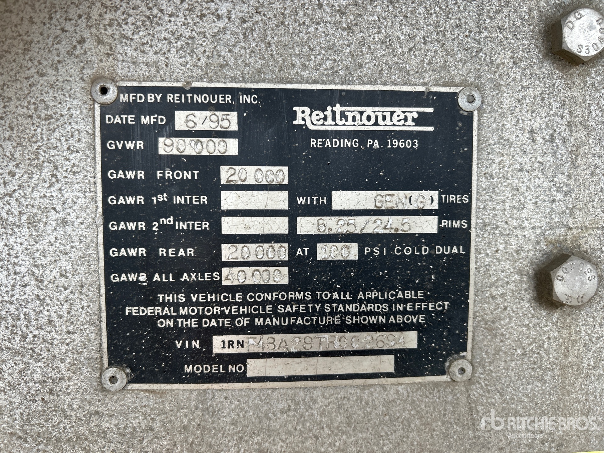 General Appearance with Seriennummer / FIN