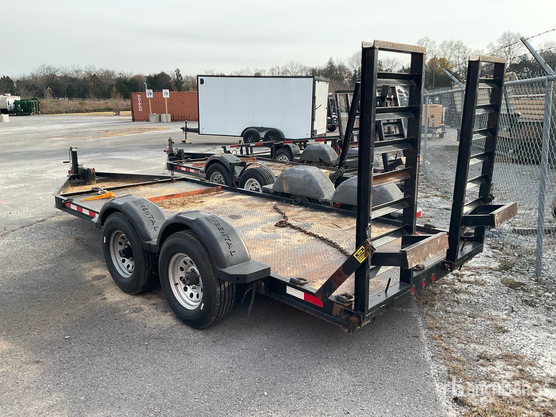 General Appearance with Picture, Left Rear Corner