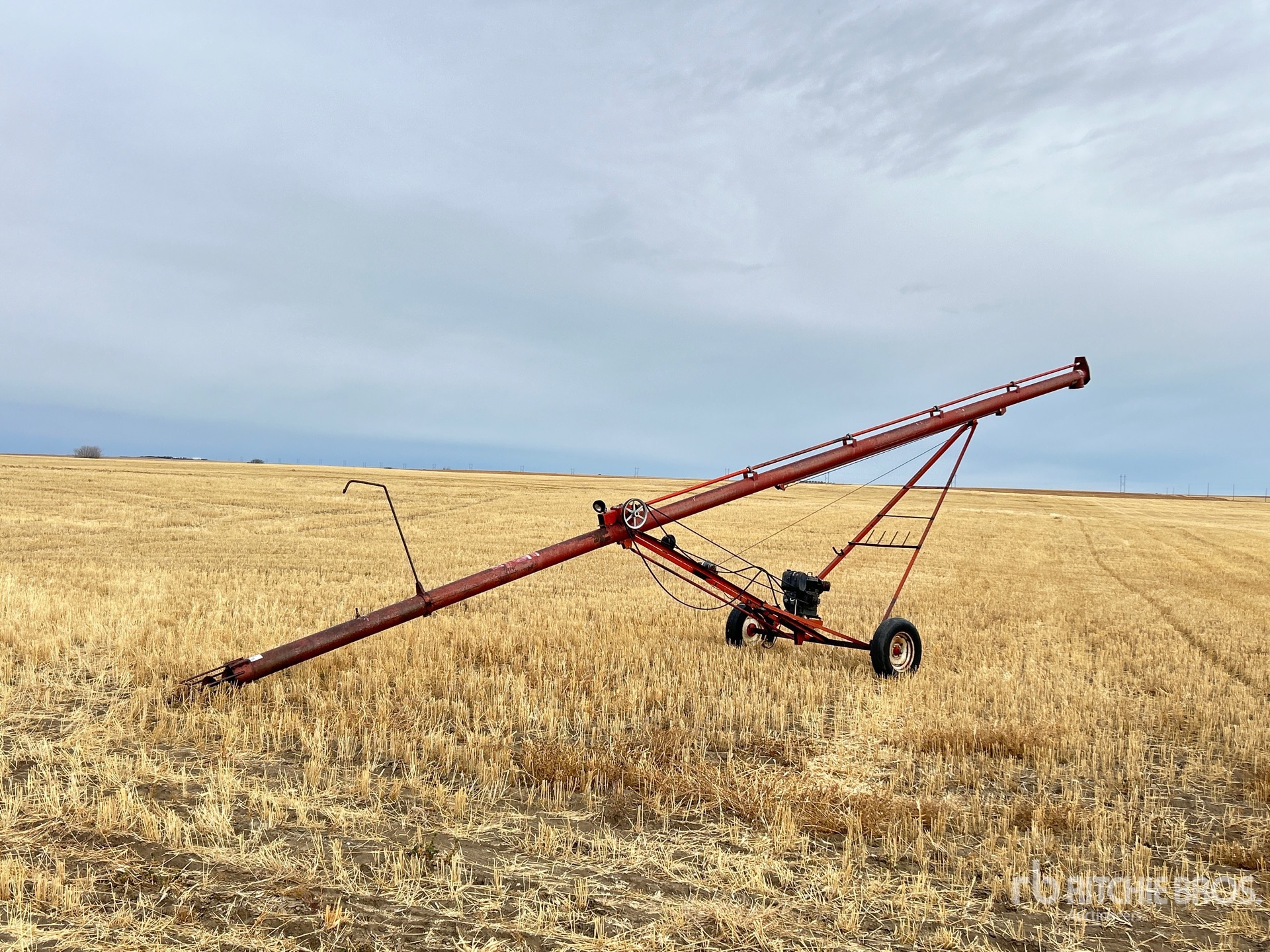 General Appearance with Bild, Ecke vorne links