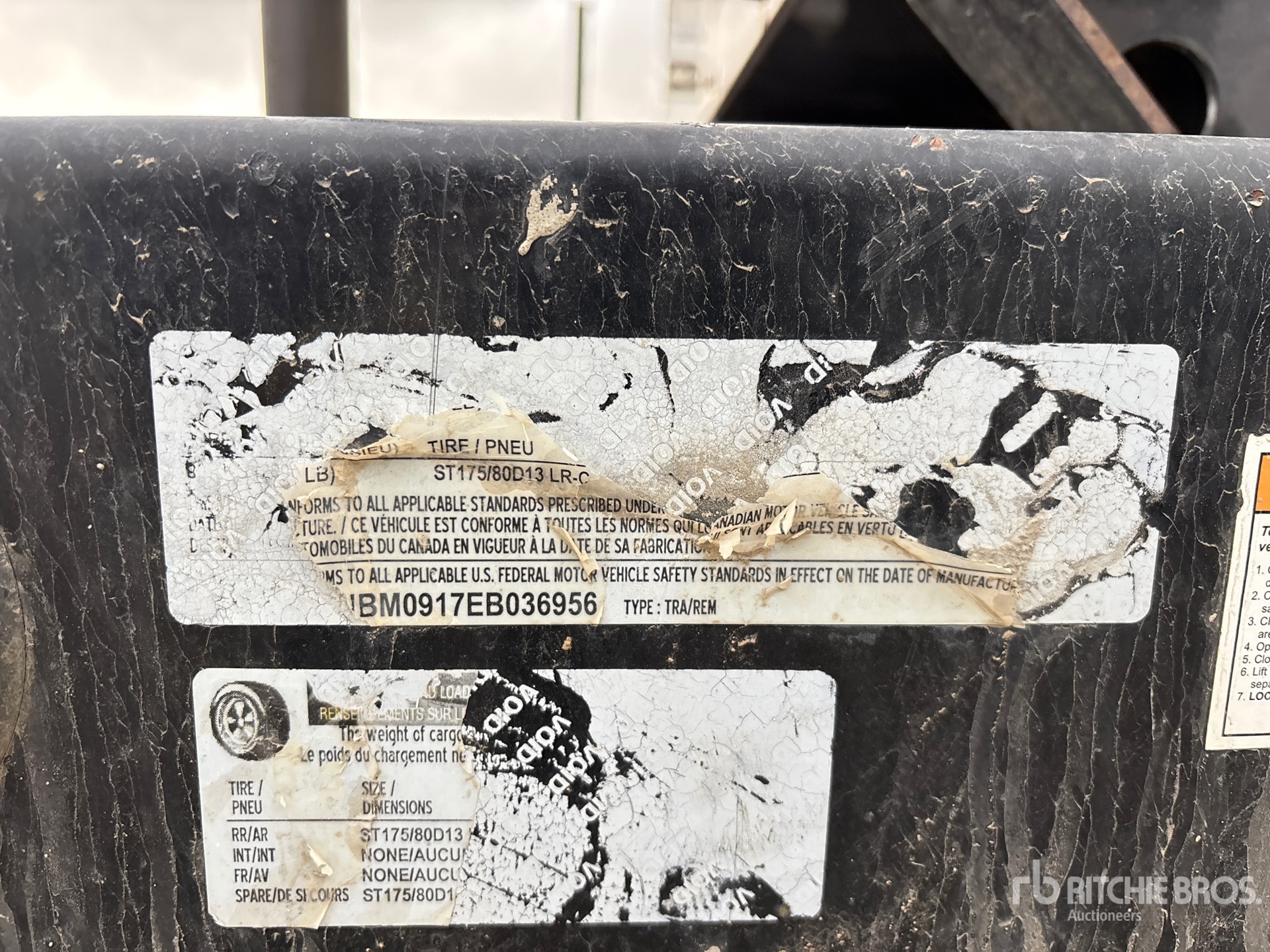 General Appearance with Seriennummer / FIN