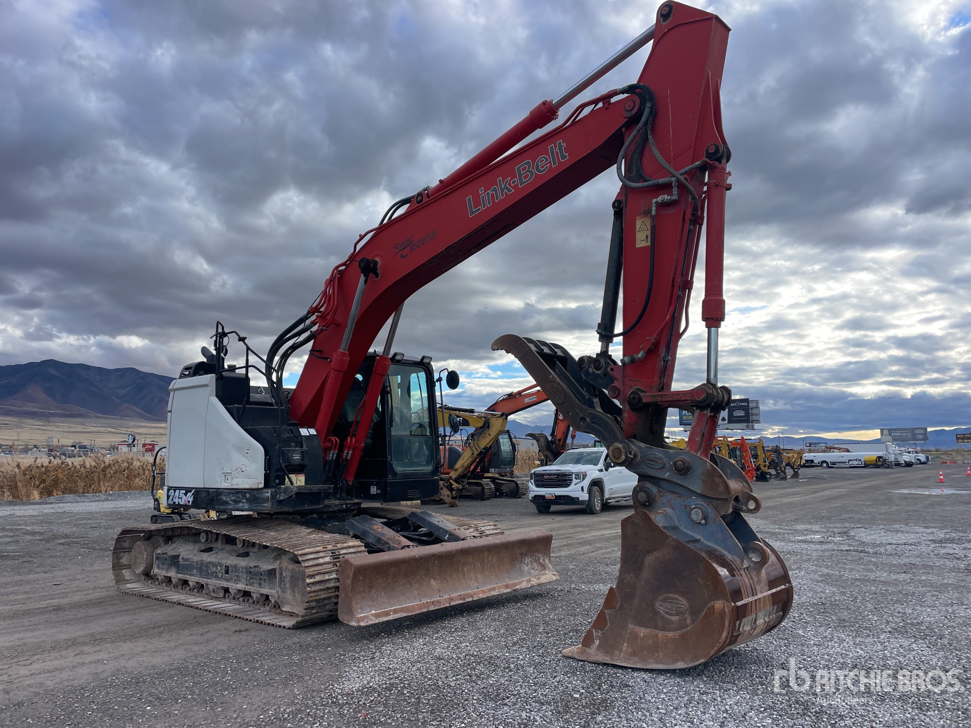 General Appearance with Picture, Right Front Corner