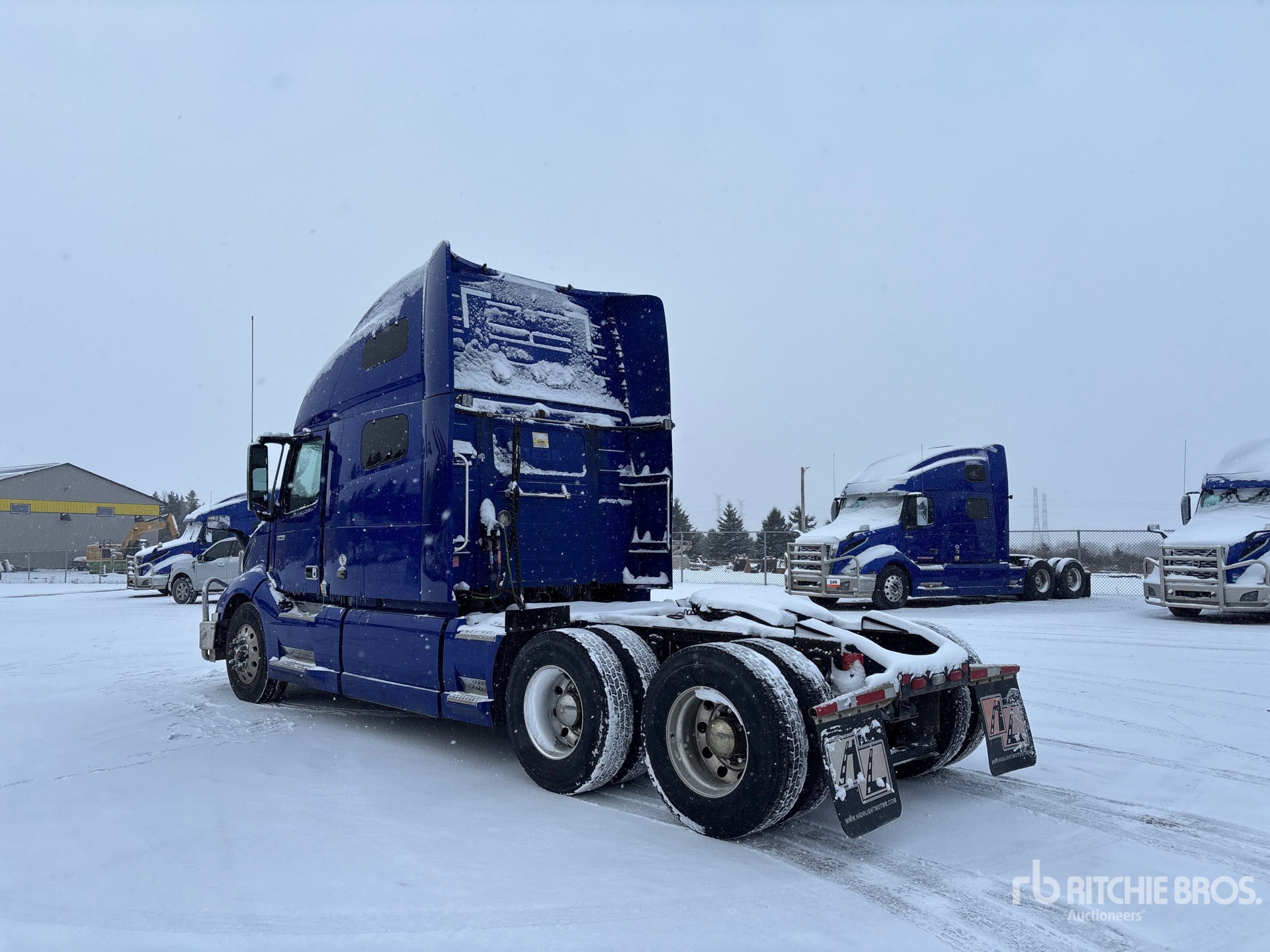 Aspect général with Image, coin arrière gauche