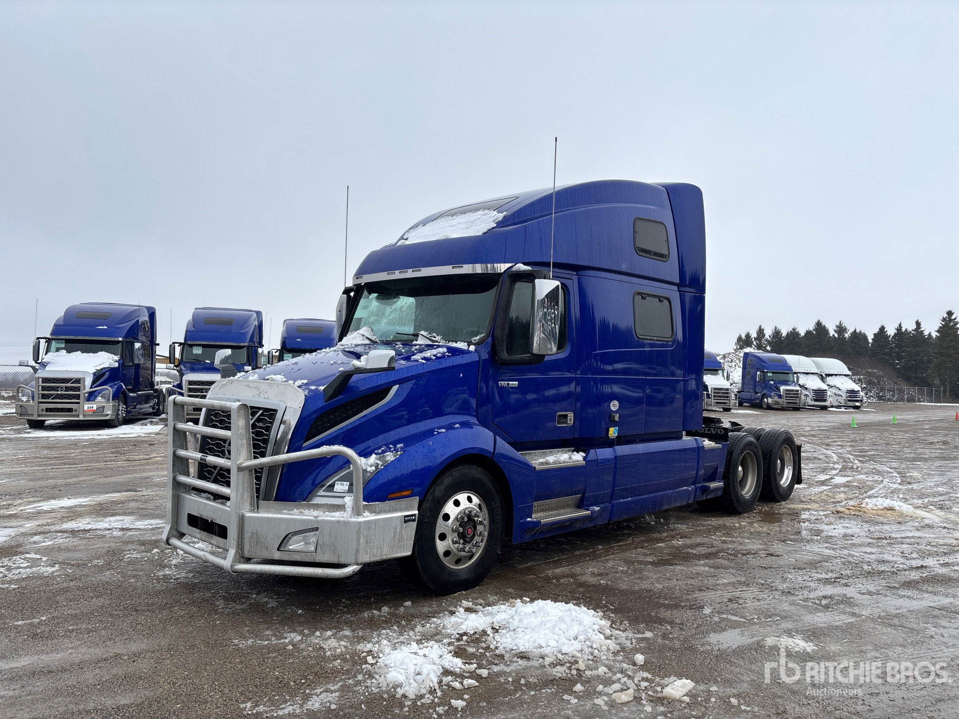 General Appearance with Featured Photo