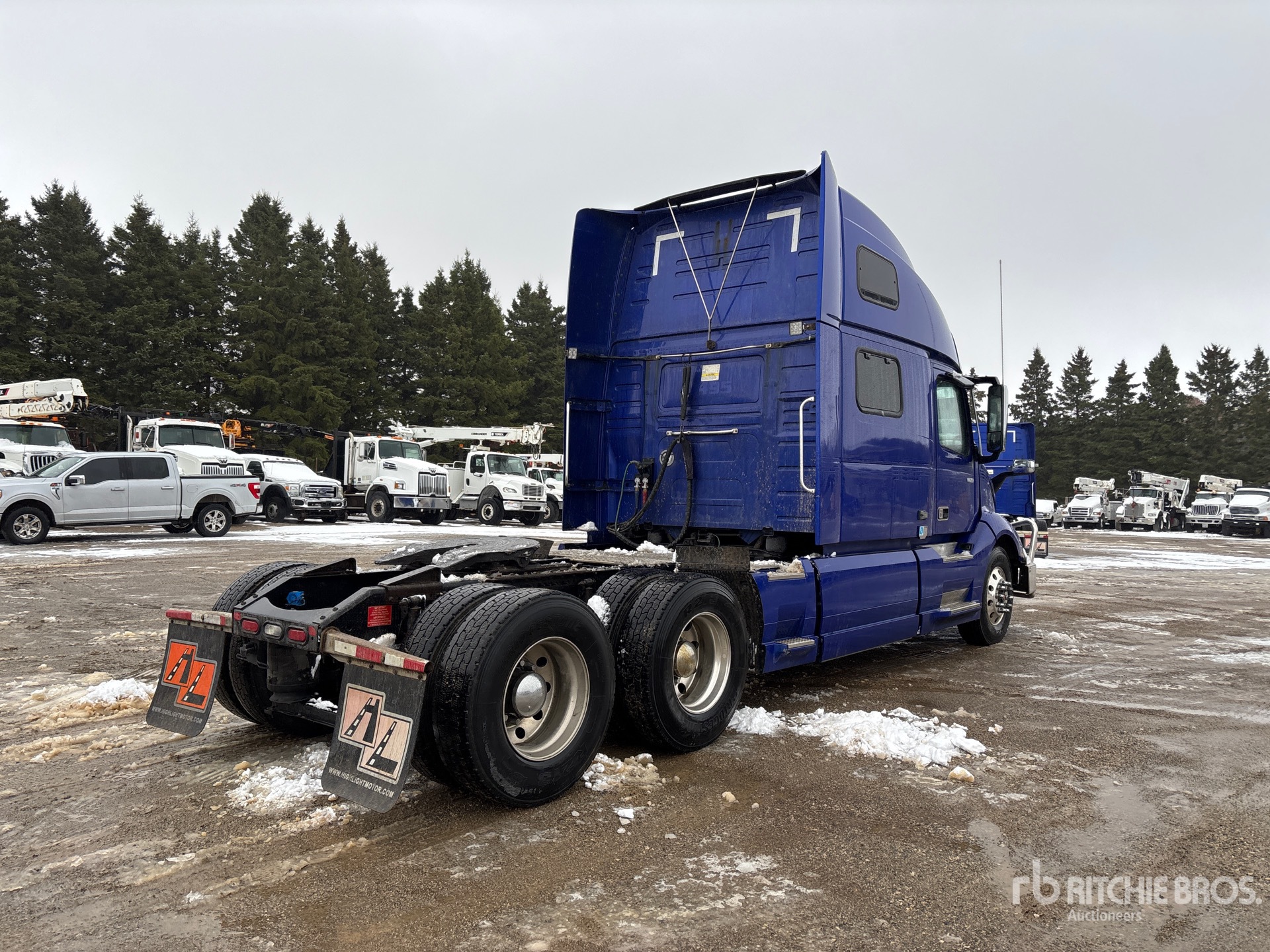 General Appearance with Imagen: esquina trasera derecha