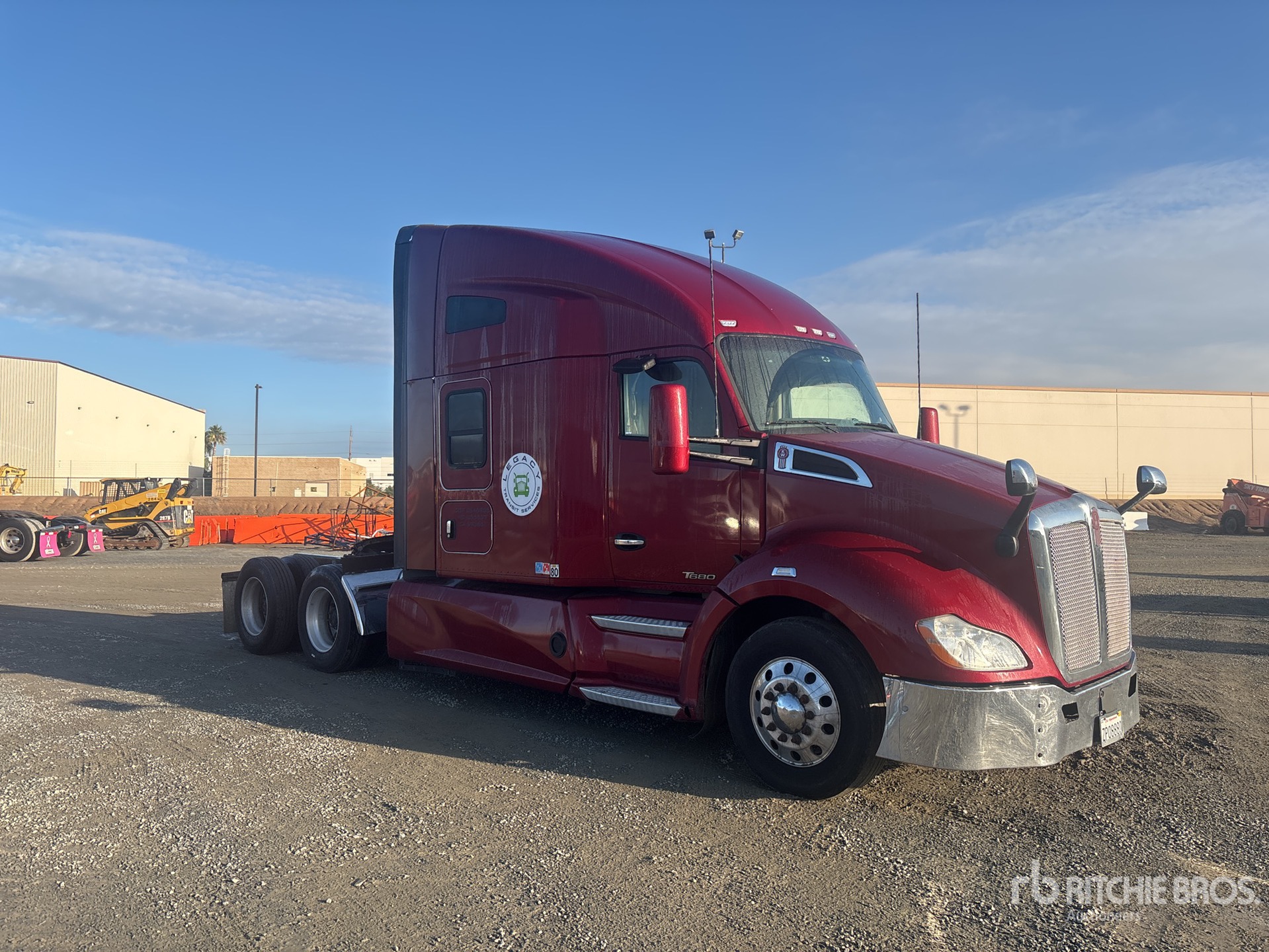 General Appearance with Bild, Ecke vorne rechts