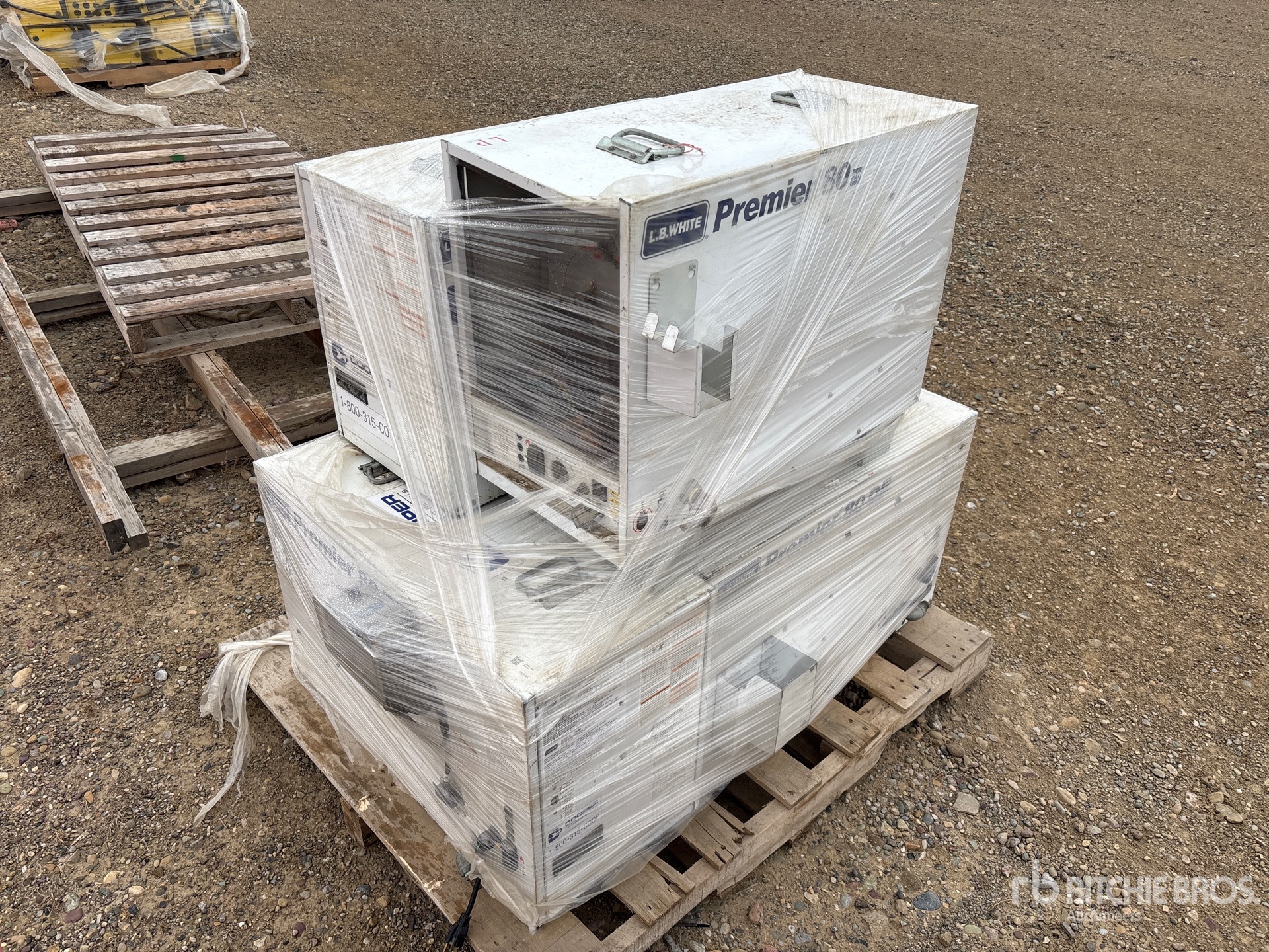 Aspect général with Image, coin arrière droit