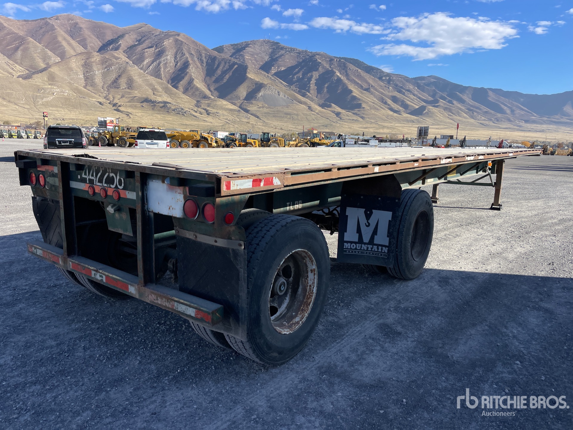 General Appearance with Bild, Ecke hinten rechts