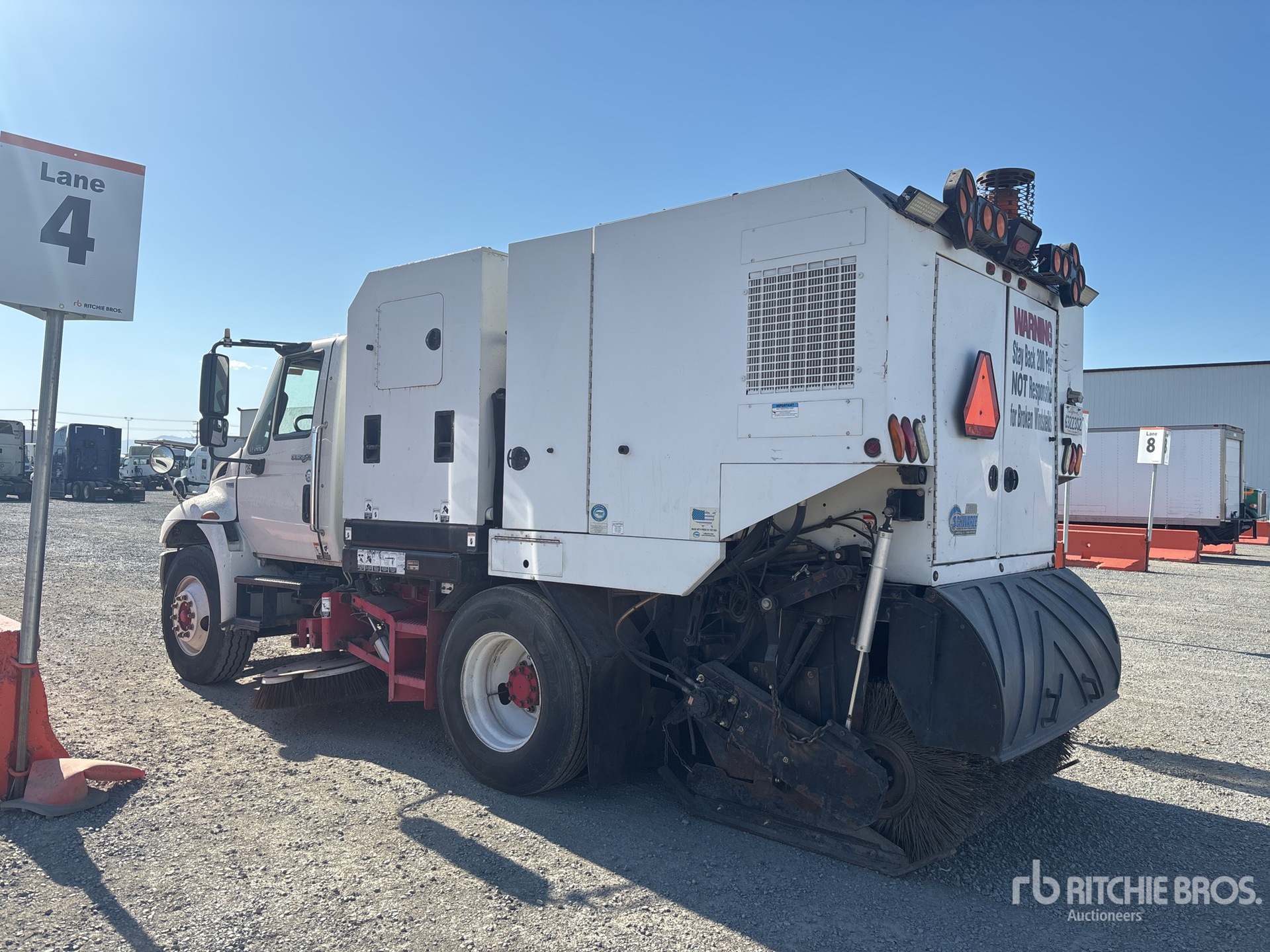 General Appearance with Picture, Left Rear Corner