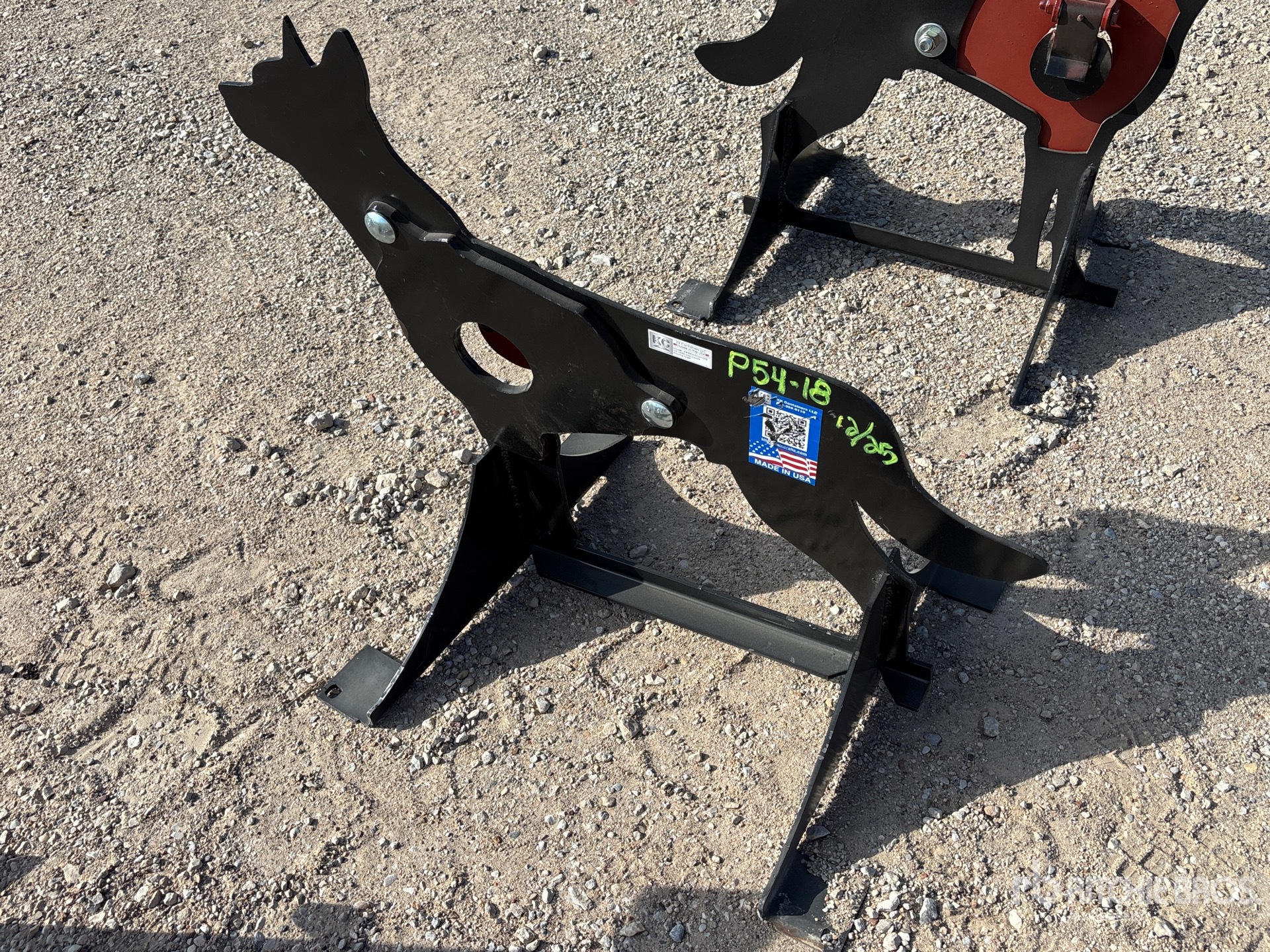 General Appearance with Bild, Ecke vorne links