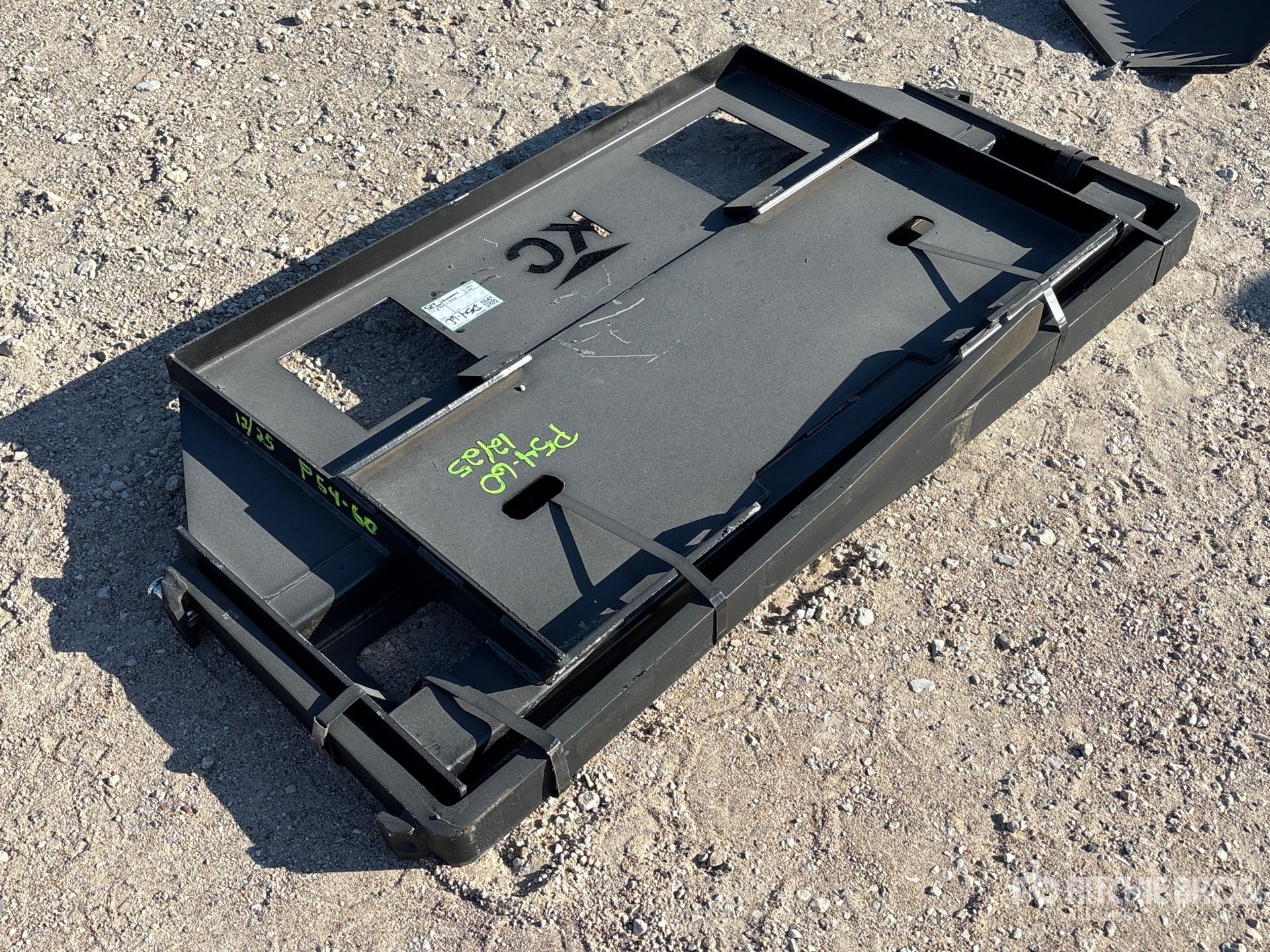 General Appearance with Picture, Right Front Corner