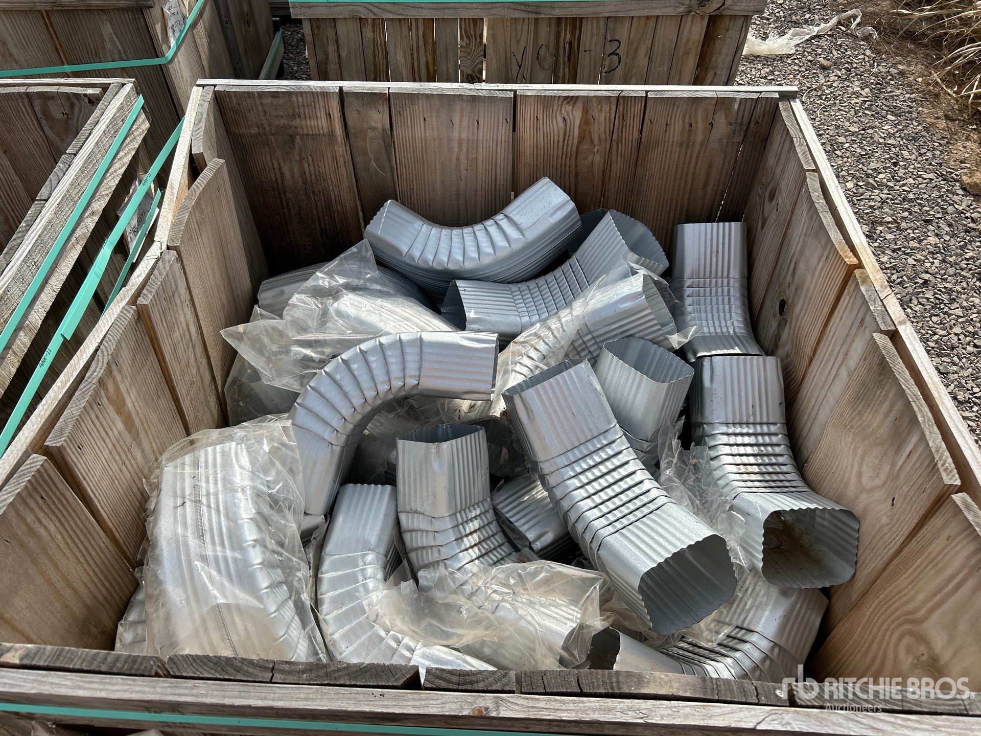 General Appearance with Bild, Ecke hinten links