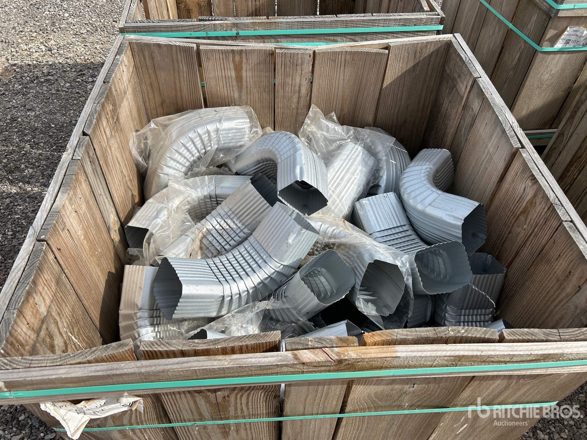 General Appearance with Bild, Ecke hinten rechts