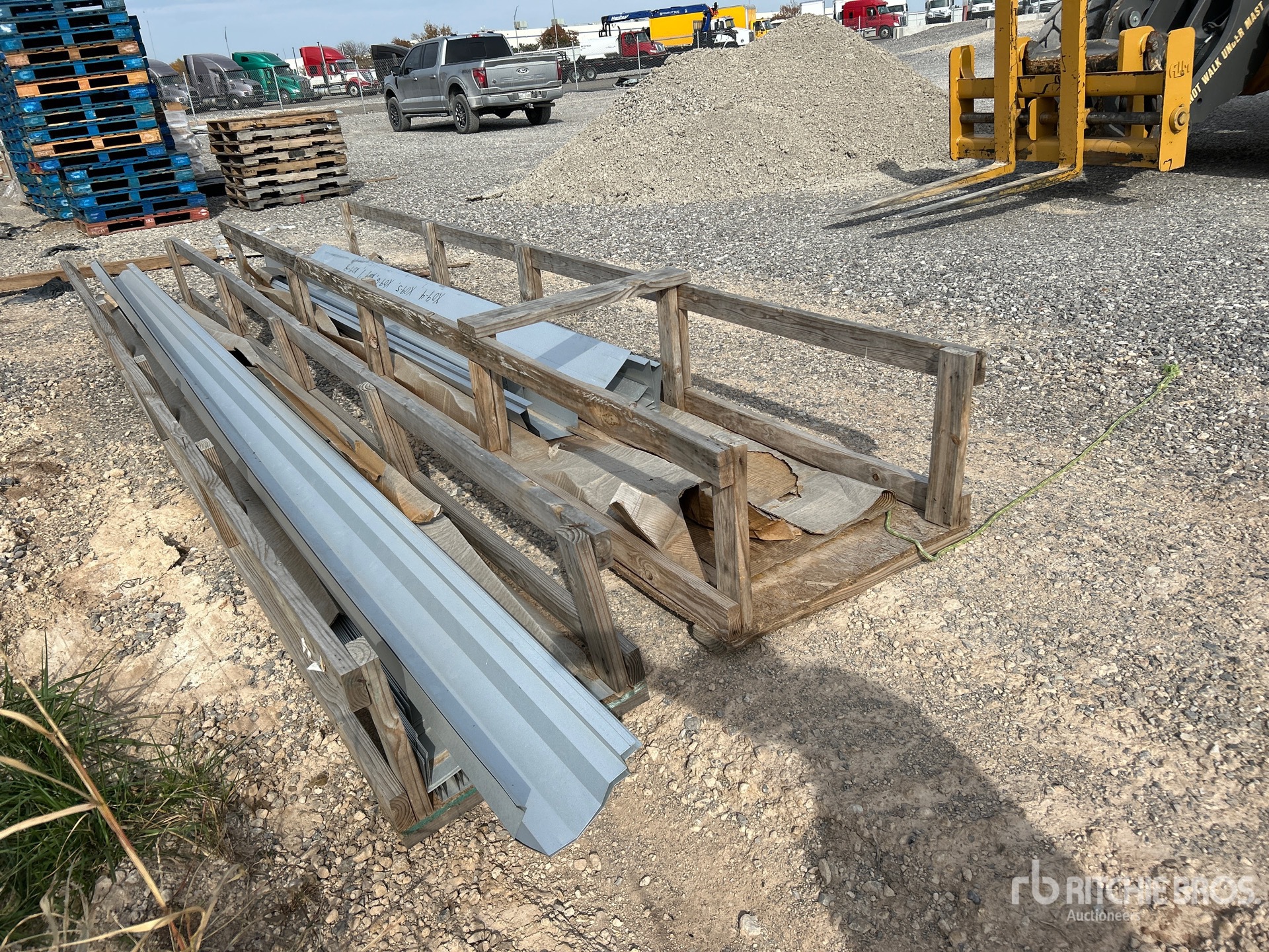 General Appearance with Bild, Ecke hinten rechts