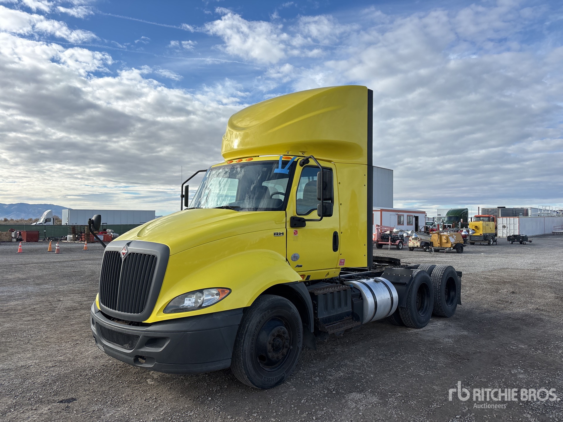 General Appearance with Featured Photo