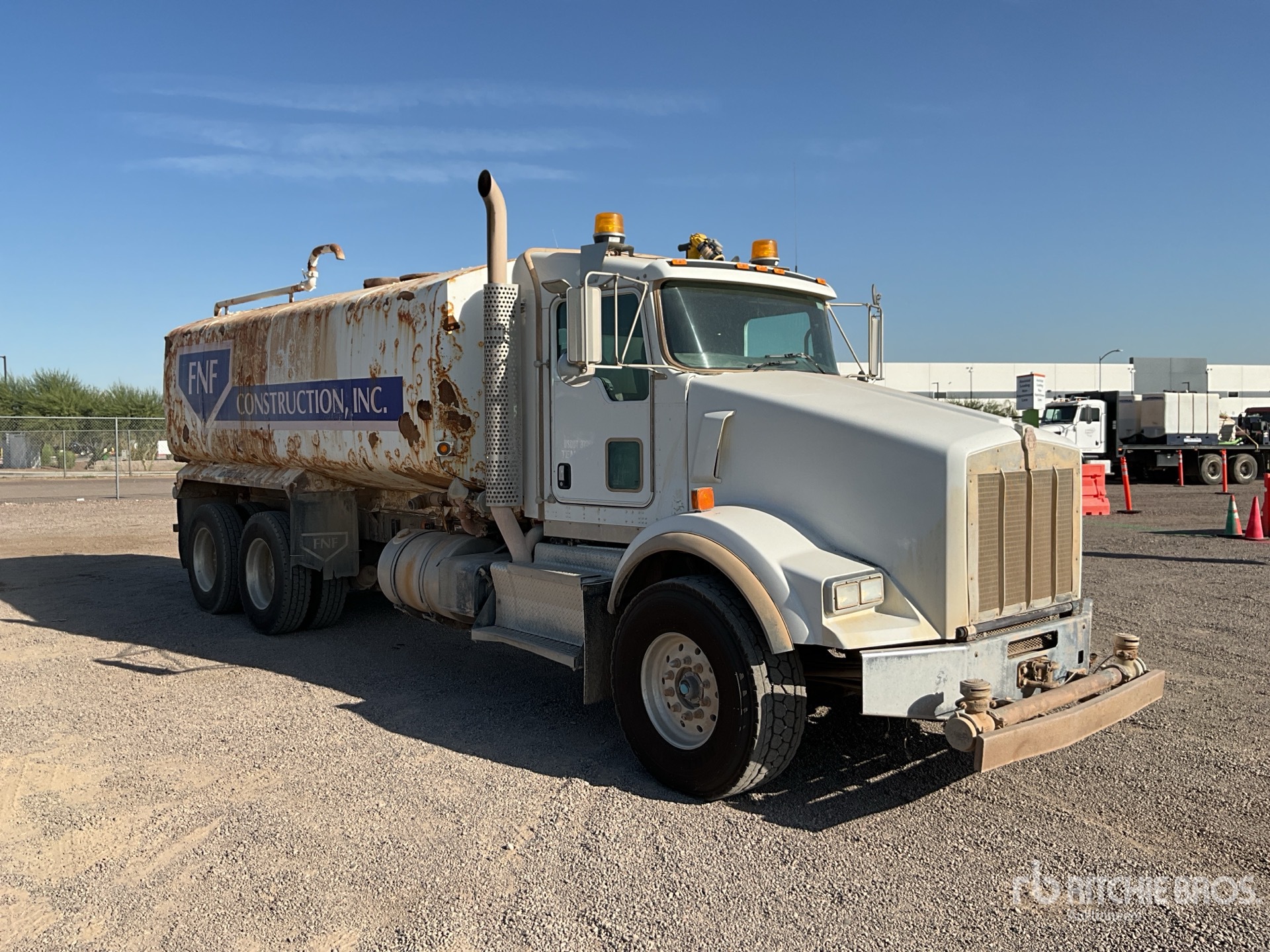 General Appearance with Imagen: esquina delantera derecha