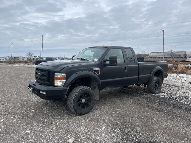 2008 Ford F-350 XLT 4x4 Extended Cab Pickup