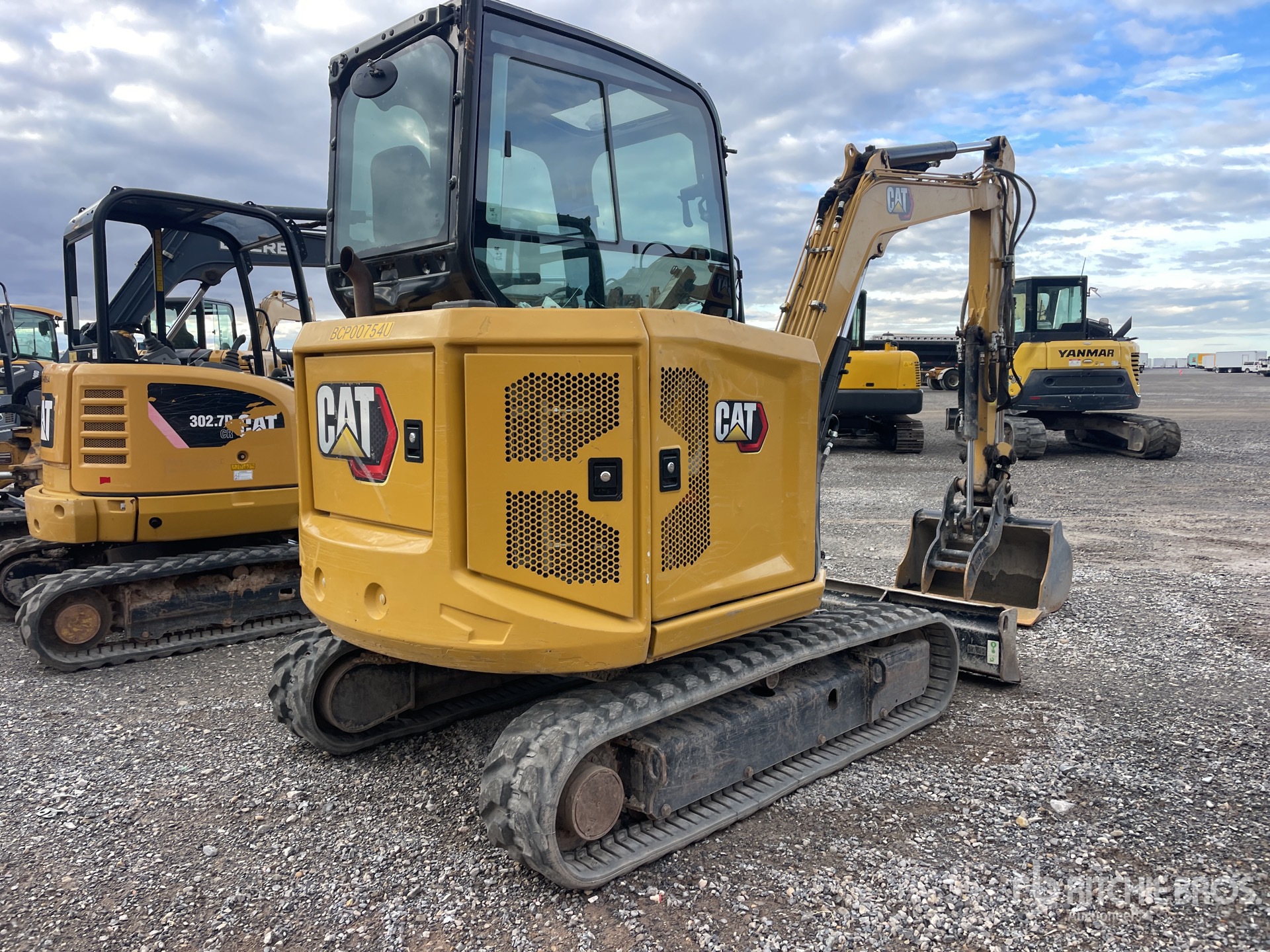 General Appearance with Imagen: esquina delantera derecha