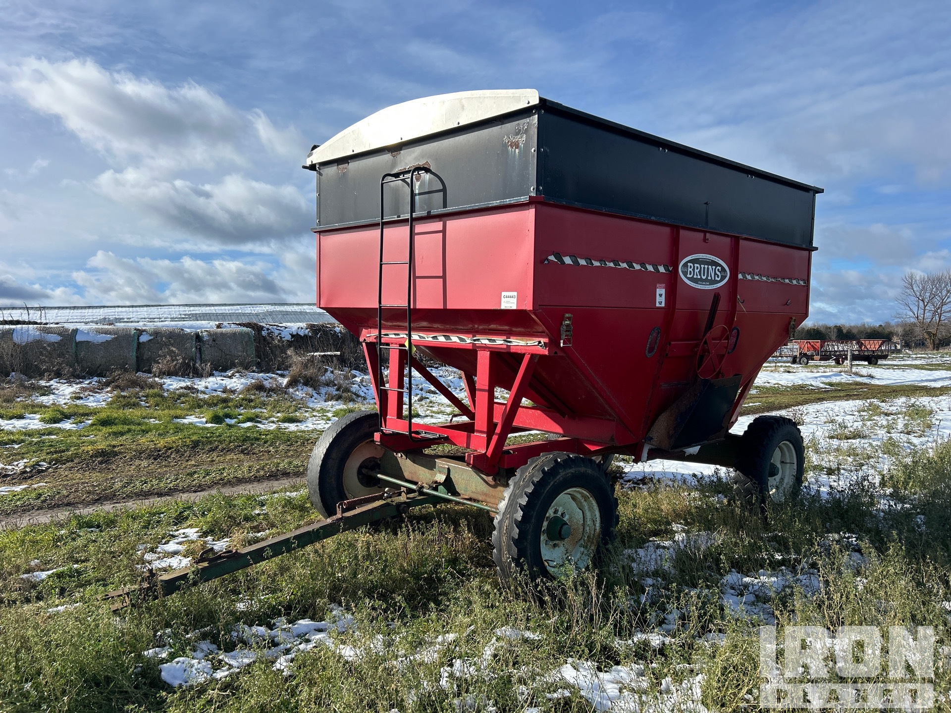 General Appearance with Featured Photo