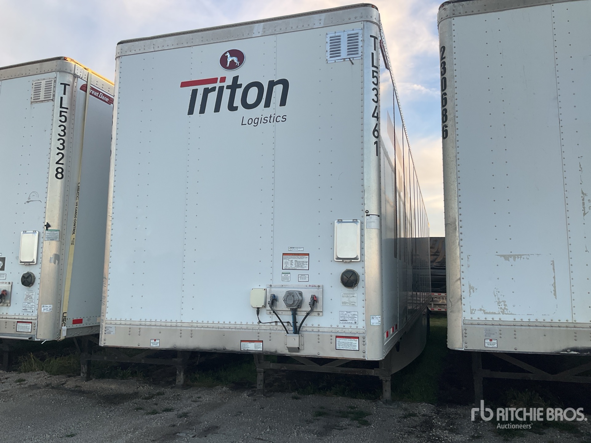 General Appearance with Featured Photo