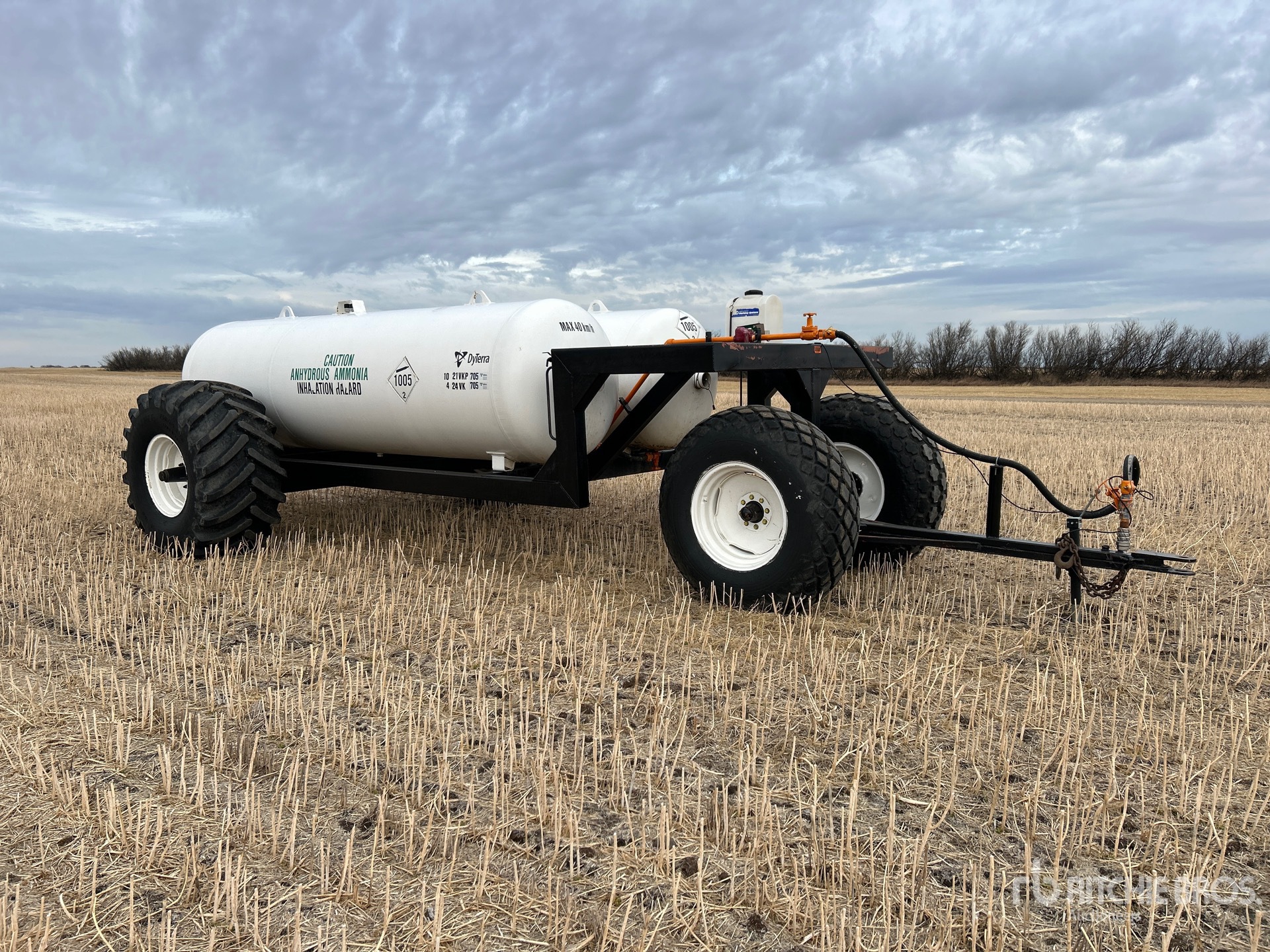 Aspect général with Image, coin avant droit