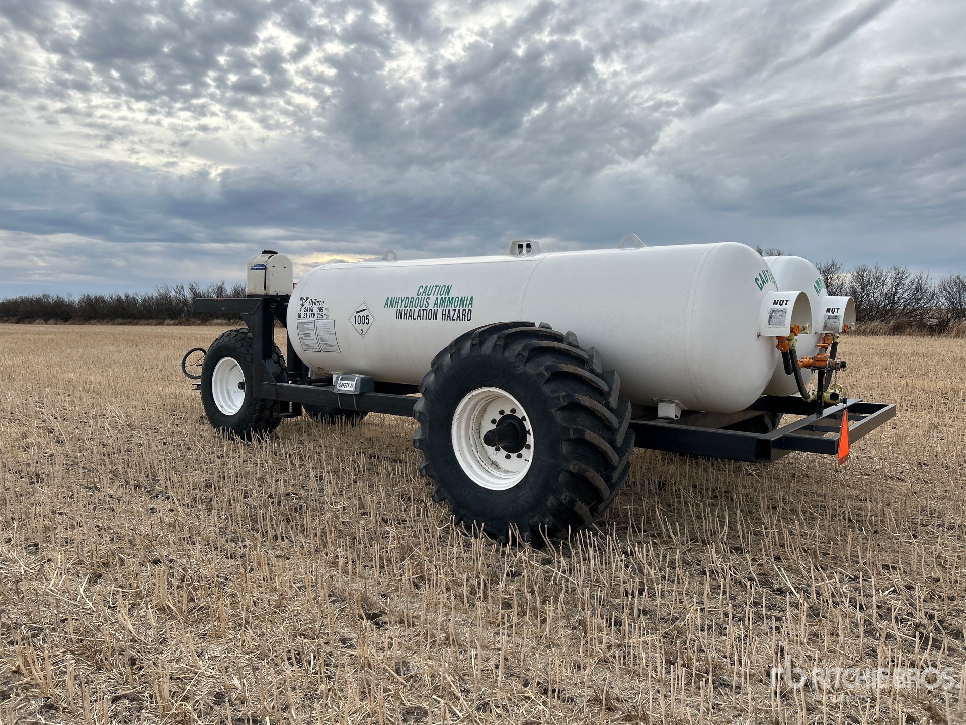 Aspect général with Image, coin arrière gauche