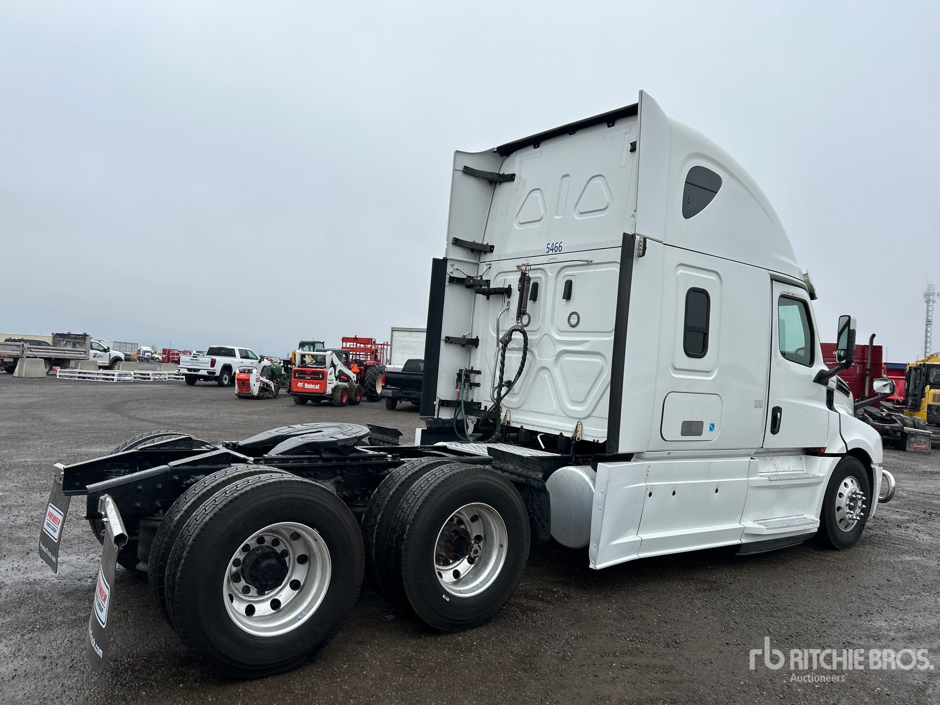 General Appearance with Imagen: esquina trasera derecha