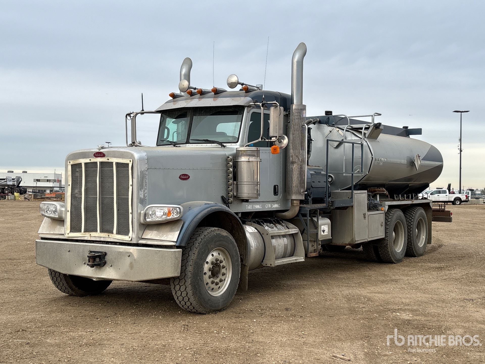 Aspect général with Image, coin avant gauche