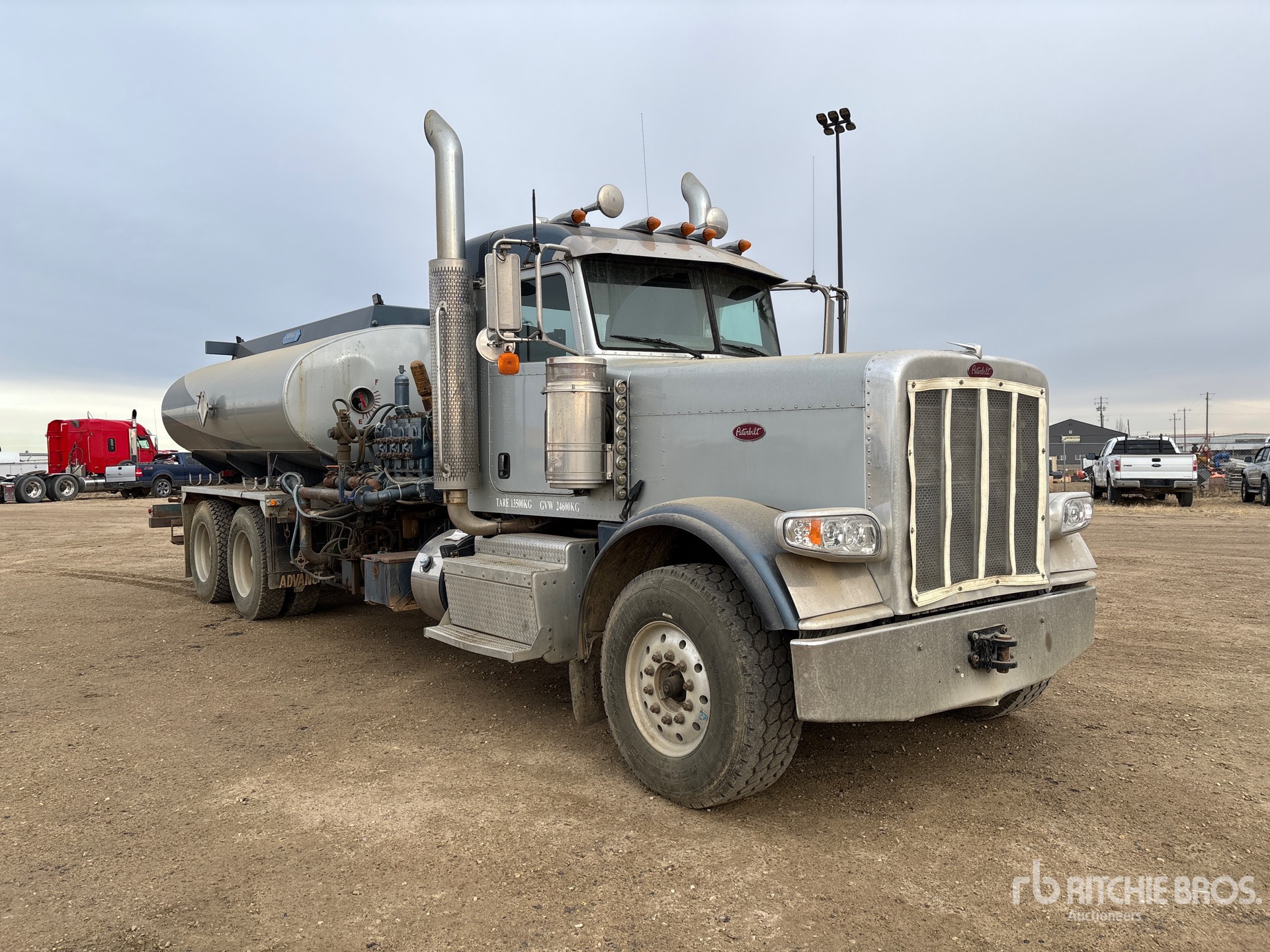 Aspect général with Image, coin avant droit