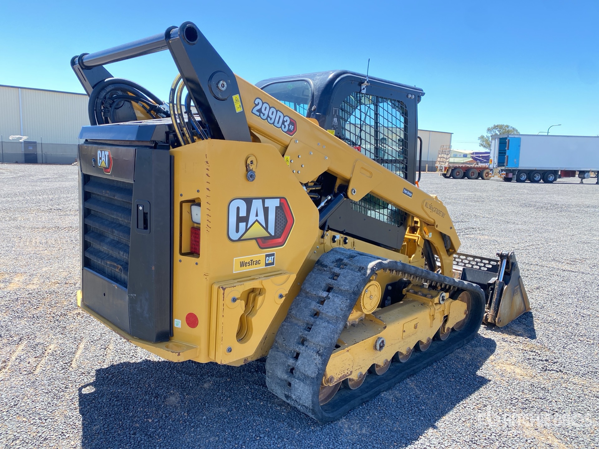 General Appearance with Bild, Ecke hinten rechts