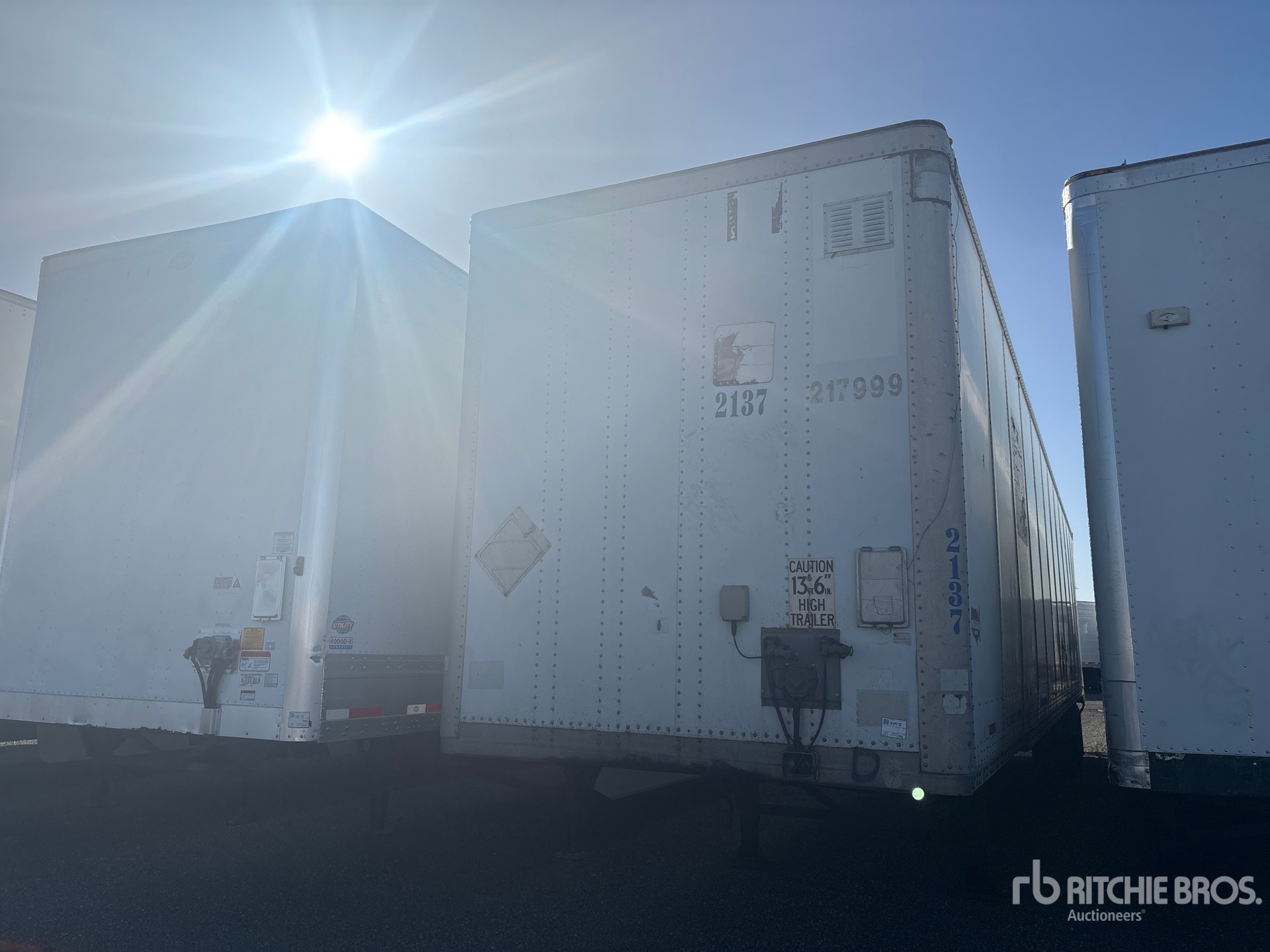 General Appearance with Imagen: esquina delantera izquierda