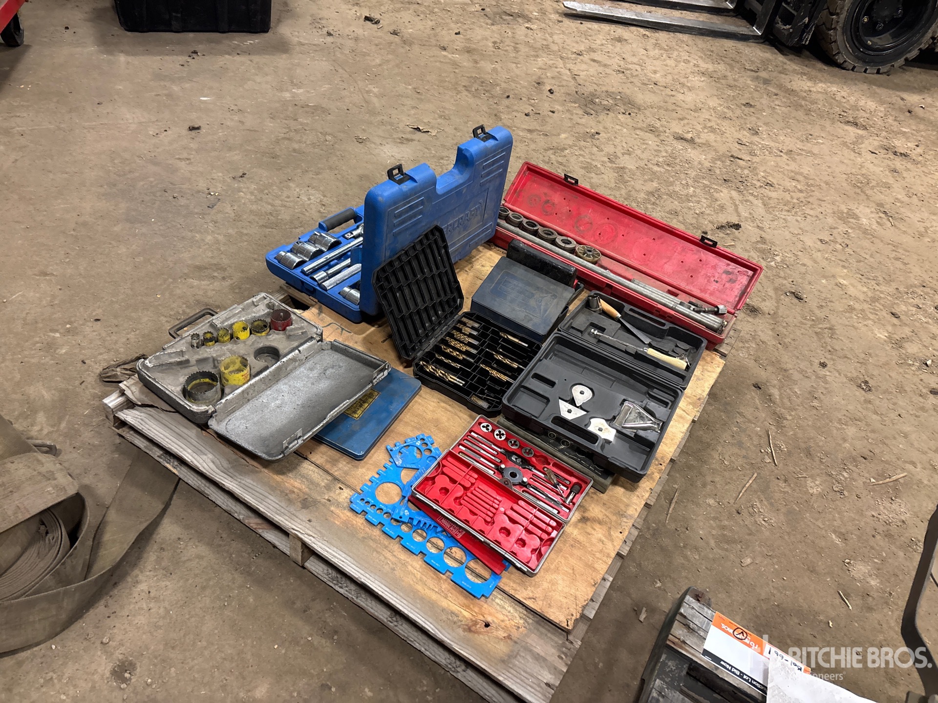 General Appearance with Bild, Ecke hinten rechts