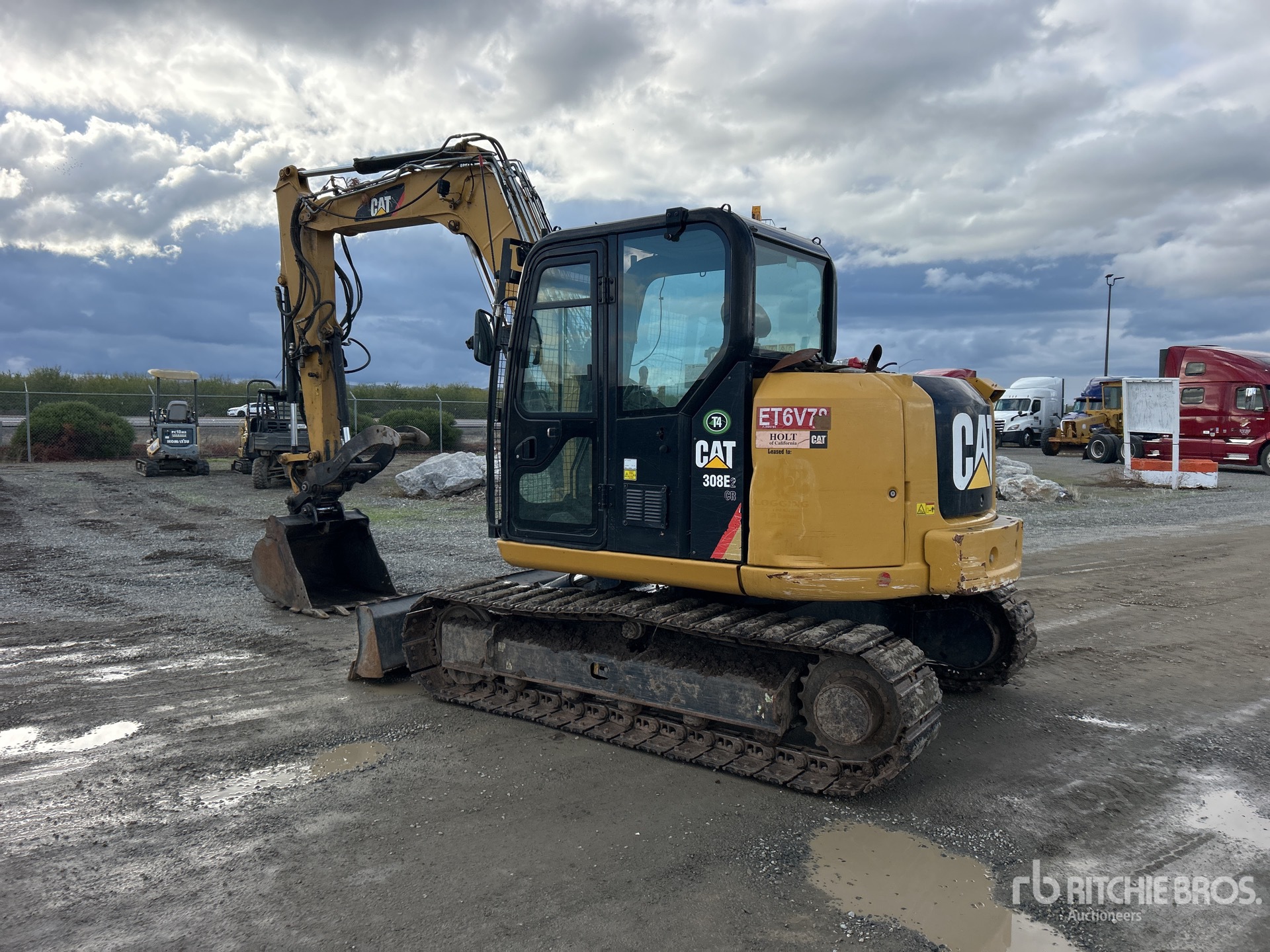 General Appearance with Picture, Left Rear Corner