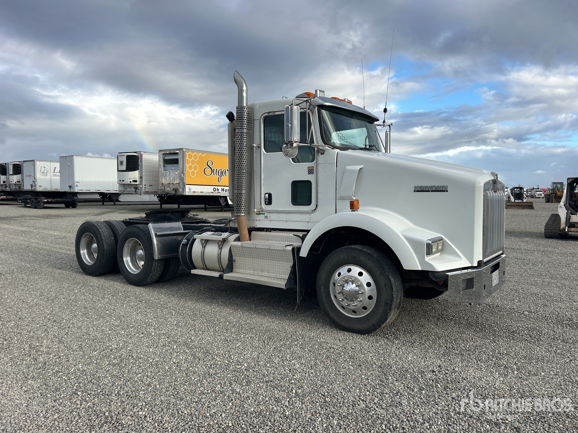 General Appearance with Imagen: esquina delantera derecha