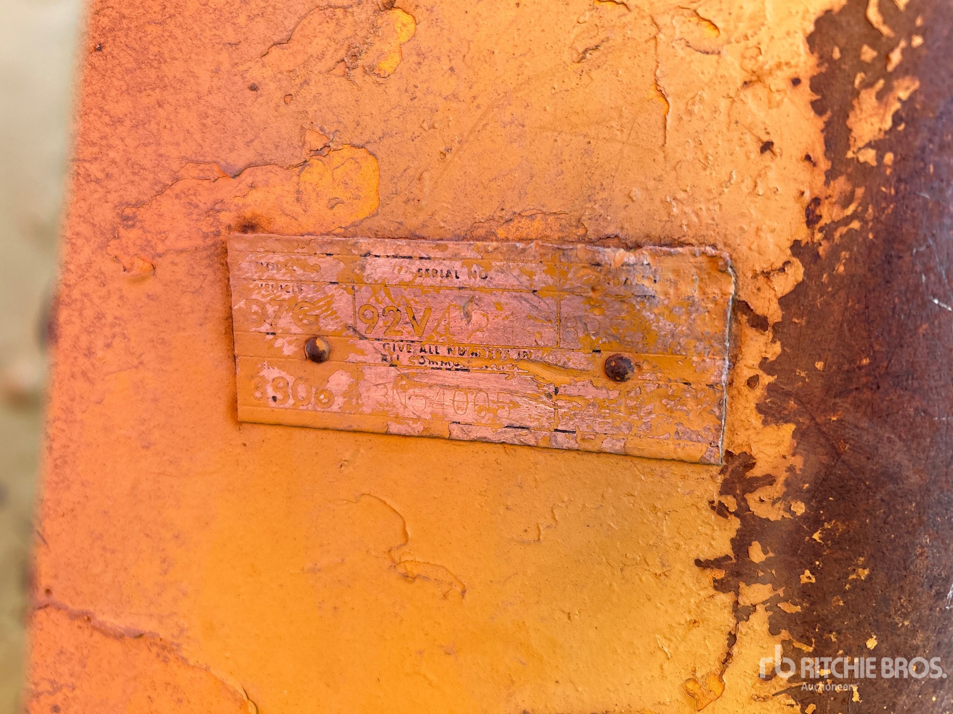 General Appearance with Numero seriale/numero d’identificazione del veicolo (VIN)