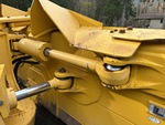 Hydraulics with Blade Tilt Cylinders