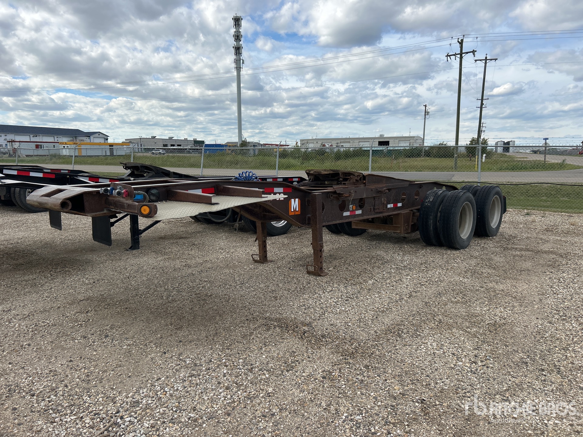 General Appearance with Featured Photo