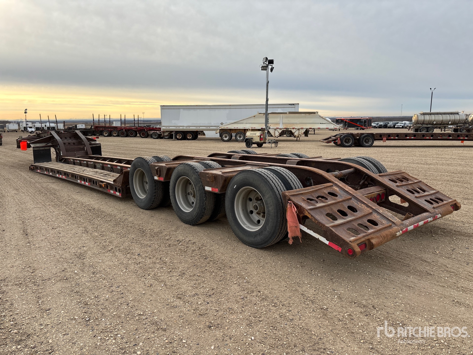 General Appearance with Imagen: esquina trasera izquierda