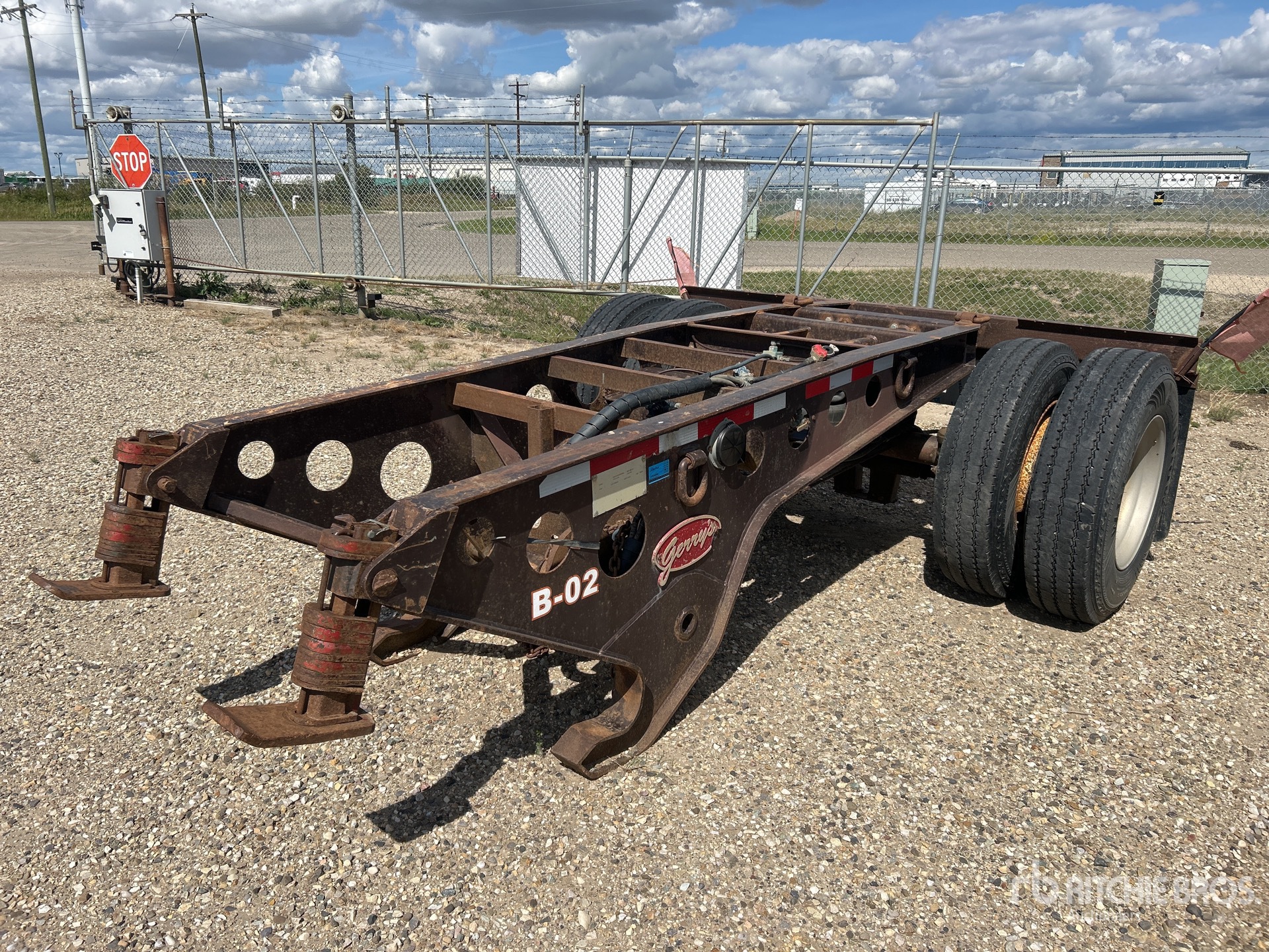 General Appearance with Featured Photo