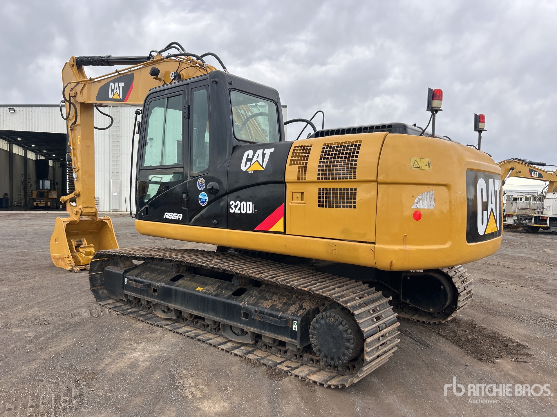 General Appearance with Picture, Left Rear Corner