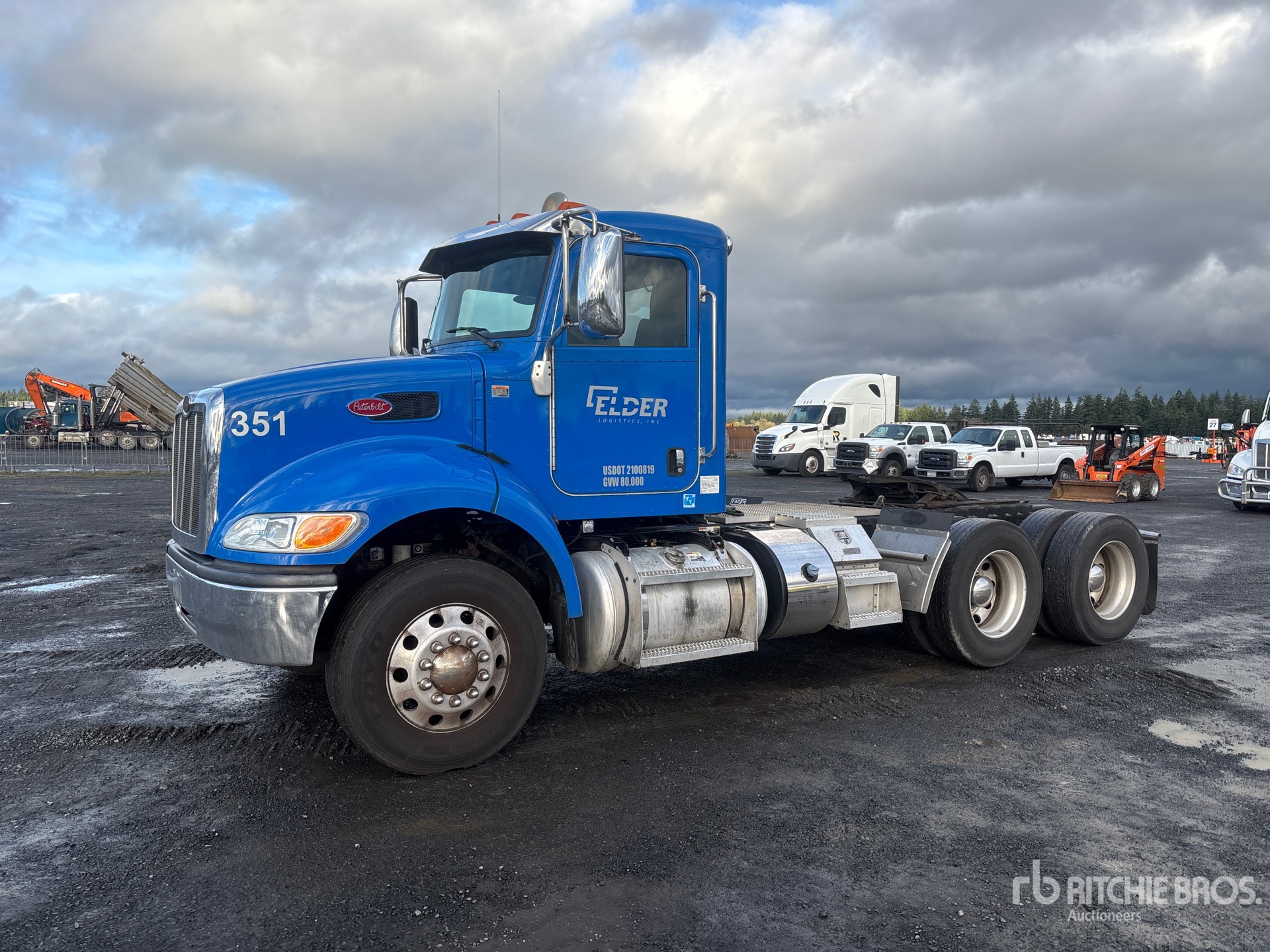 General Appearance with Picture, Left Front Corner