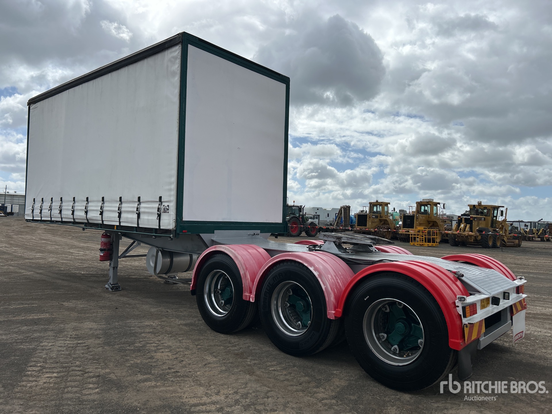 General Appearance with Picture, Right Rear Corner