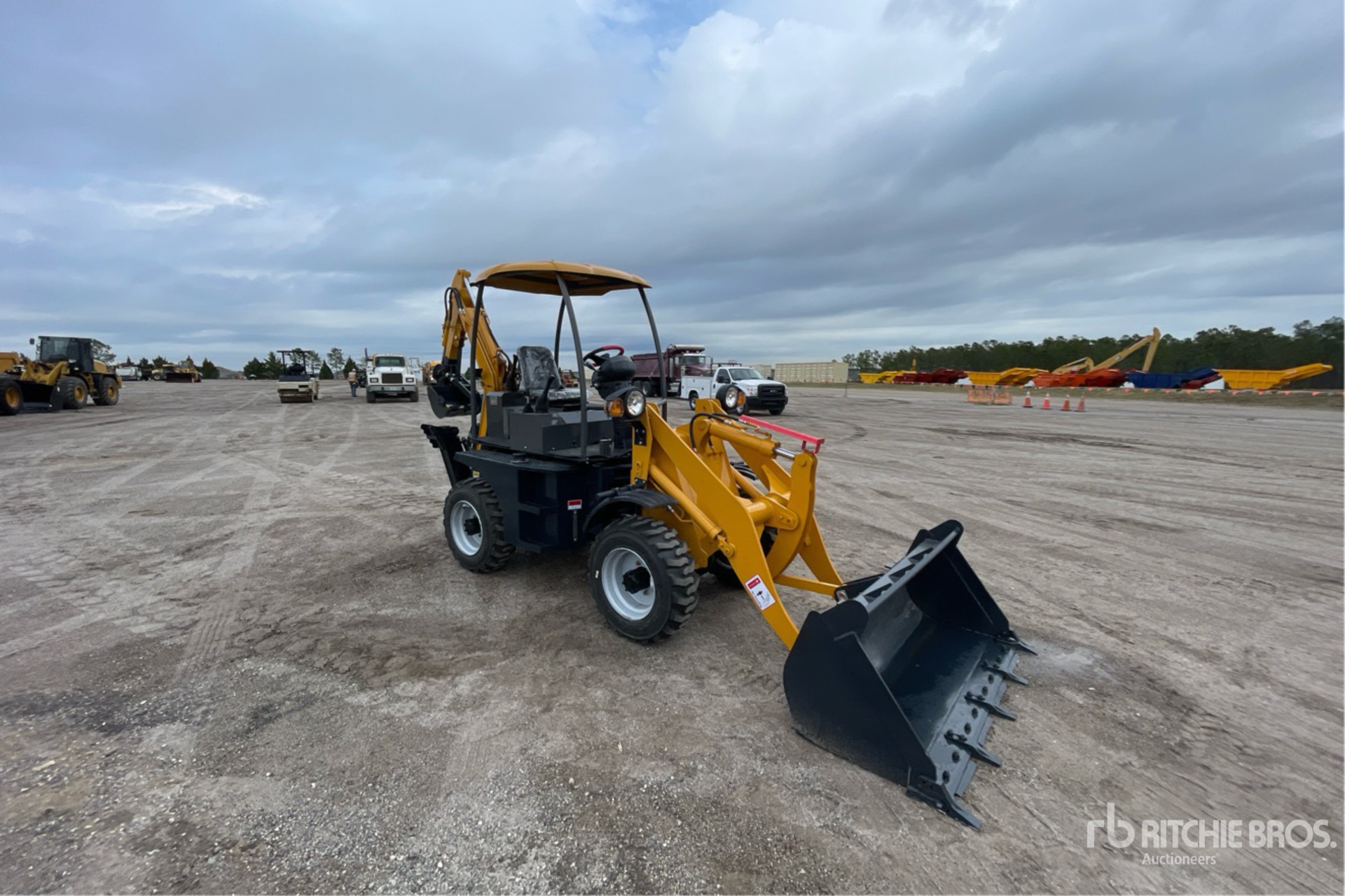 General Appearance with Picture, Right Front Corner